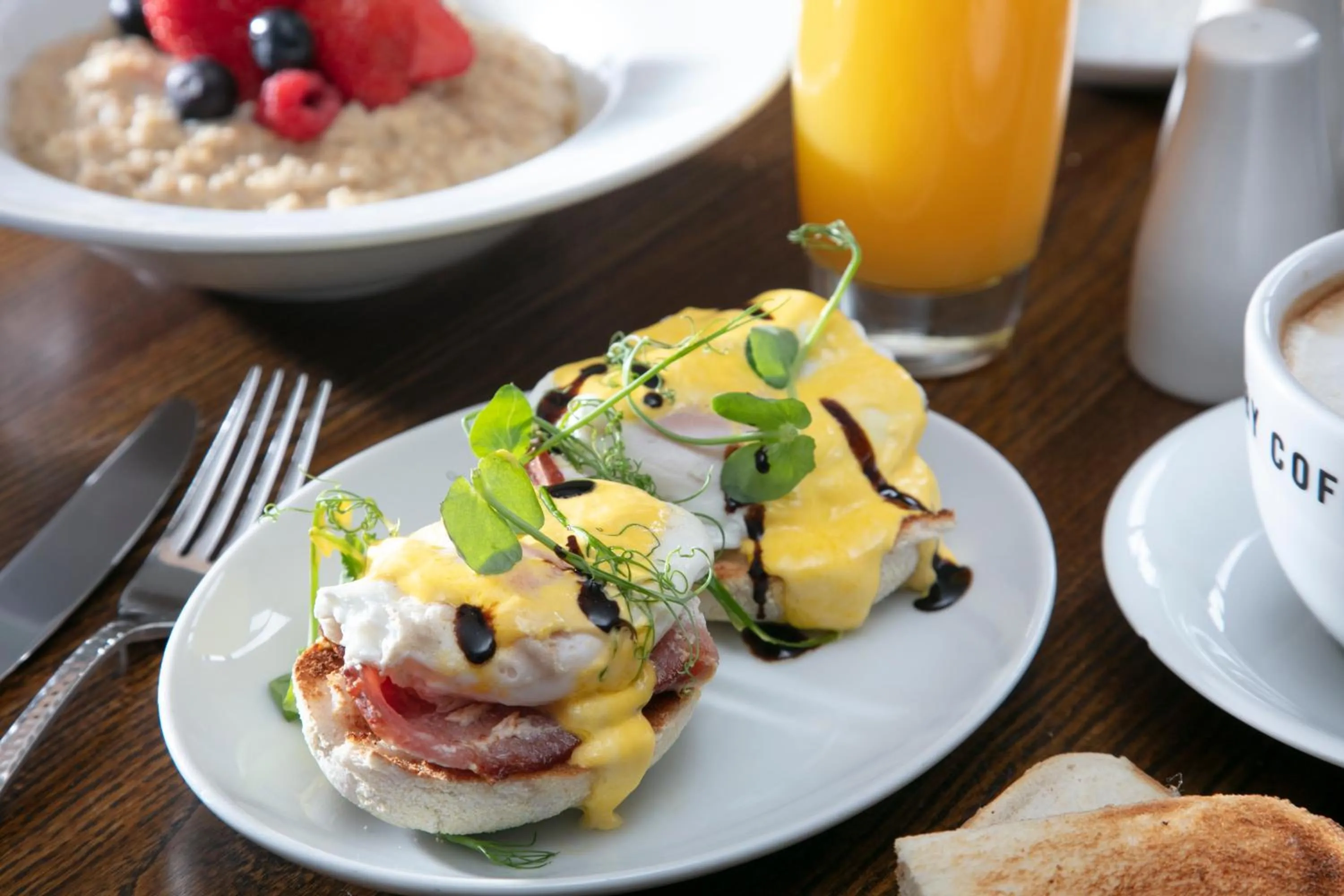 Breakfast in The Eccleston Hotel; BW Signature Collection