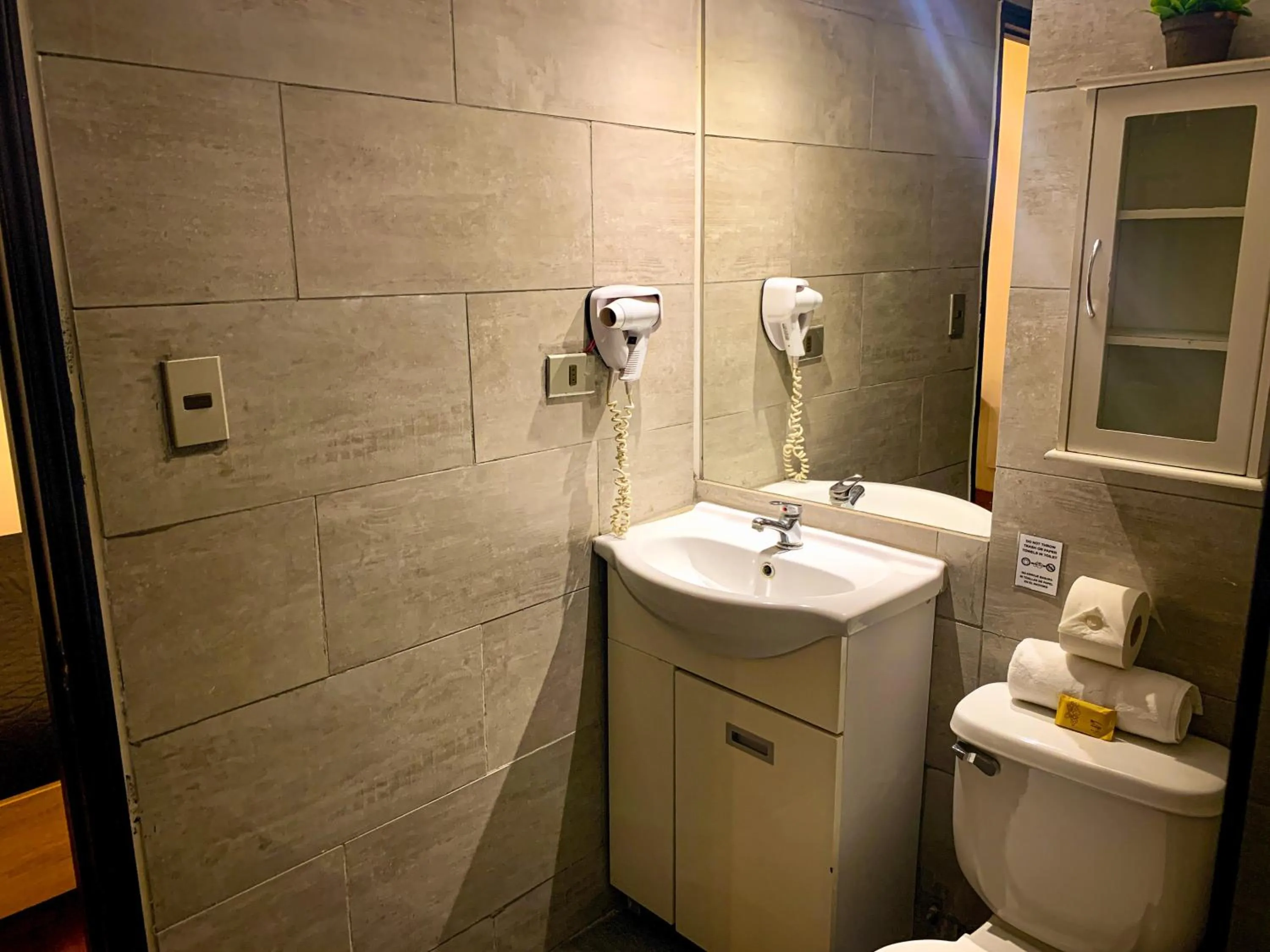 Shower in Gran Hotel Bellavista