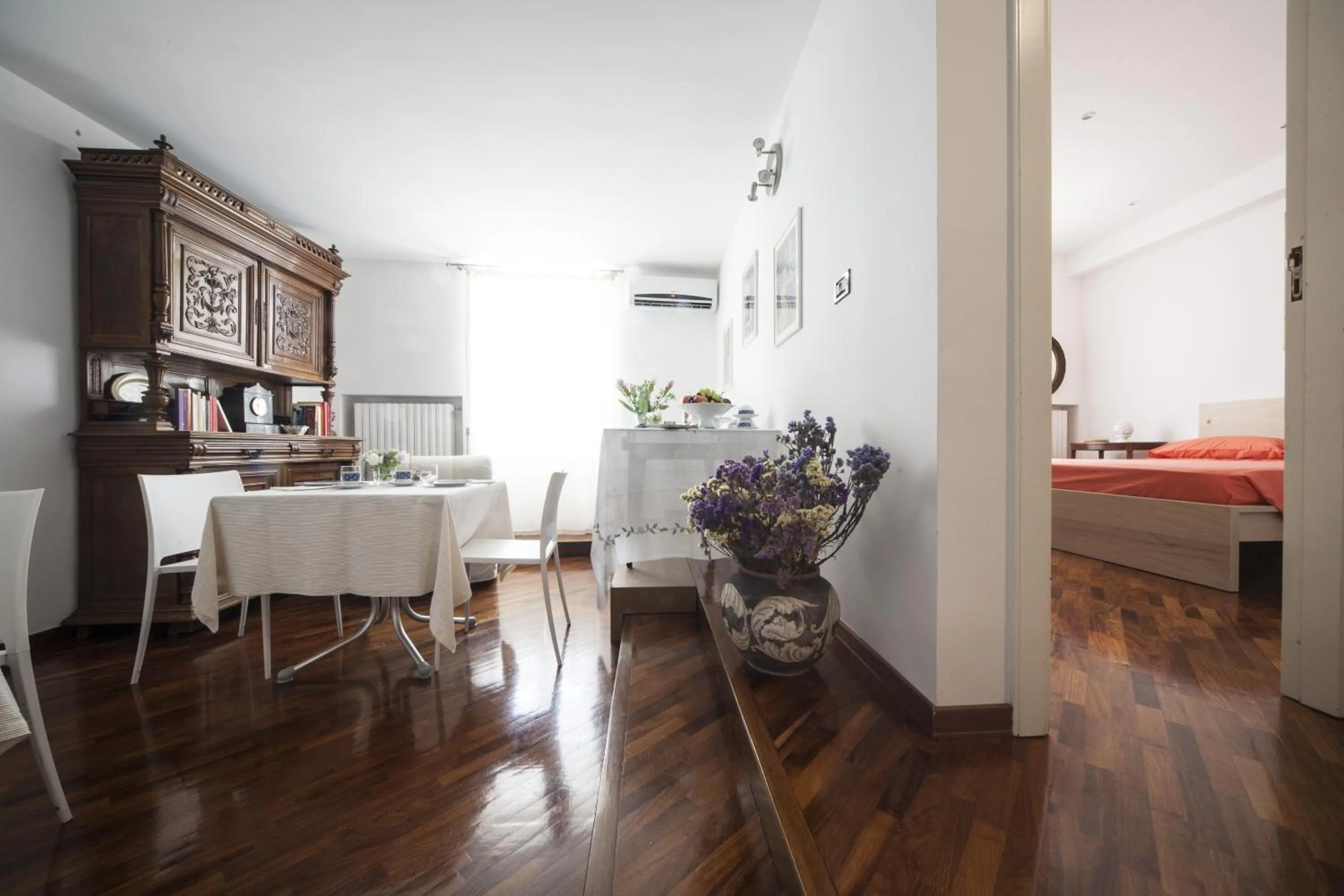 Restaurant/places to eat in B&B Acquapazza