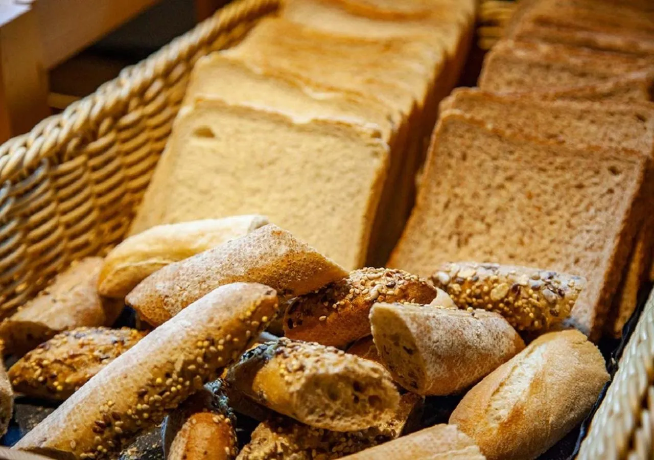 Buffet breakfast in Sixties Ramblas