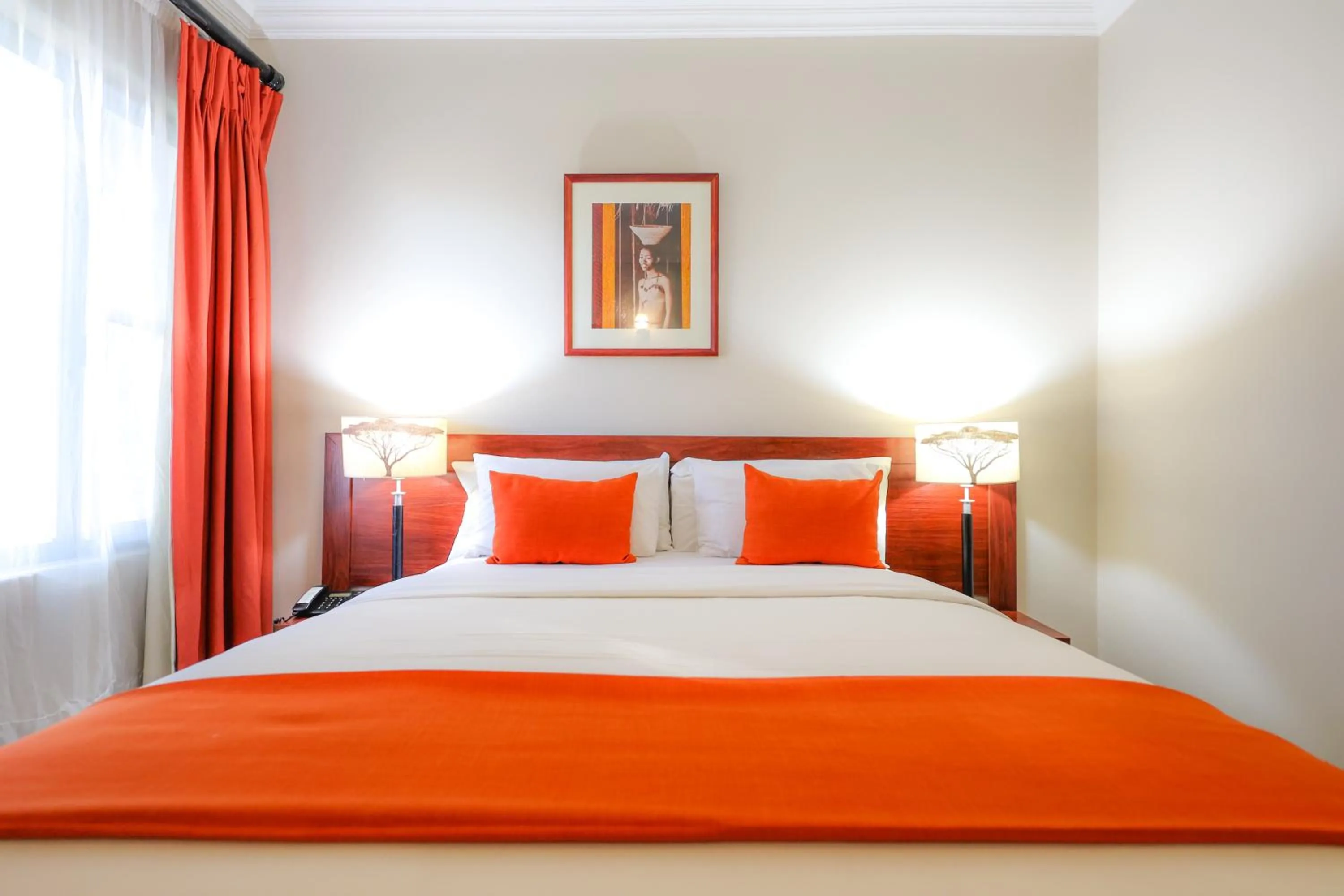 Bed in Cresta Botsalo Hotel