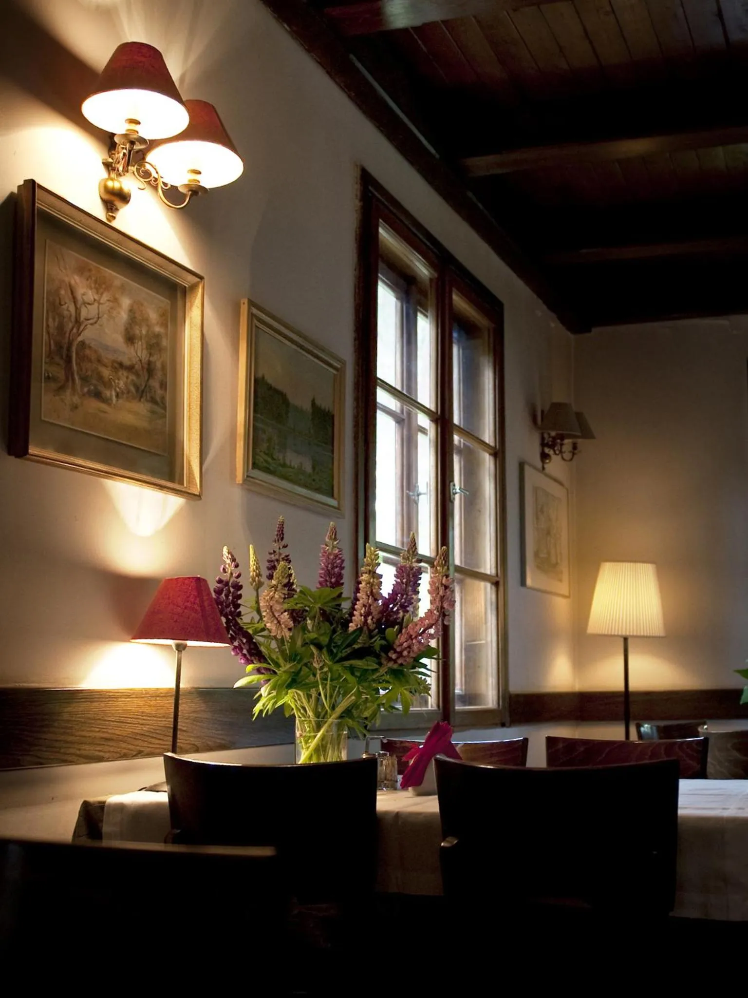 Restaurant/places to eat in Leśny Dworek