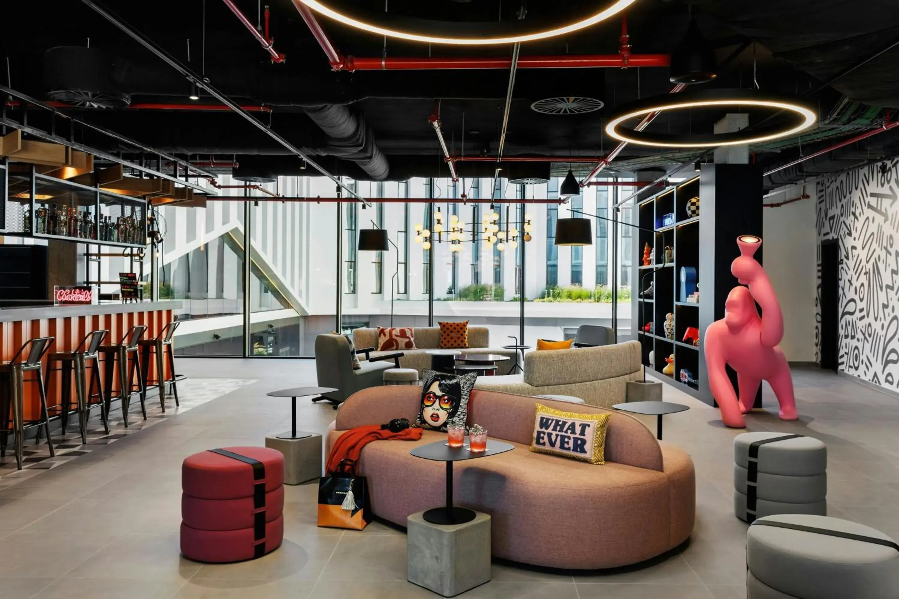 Moxy Alfragide Lisboa Moxy Alfragide Lisboa