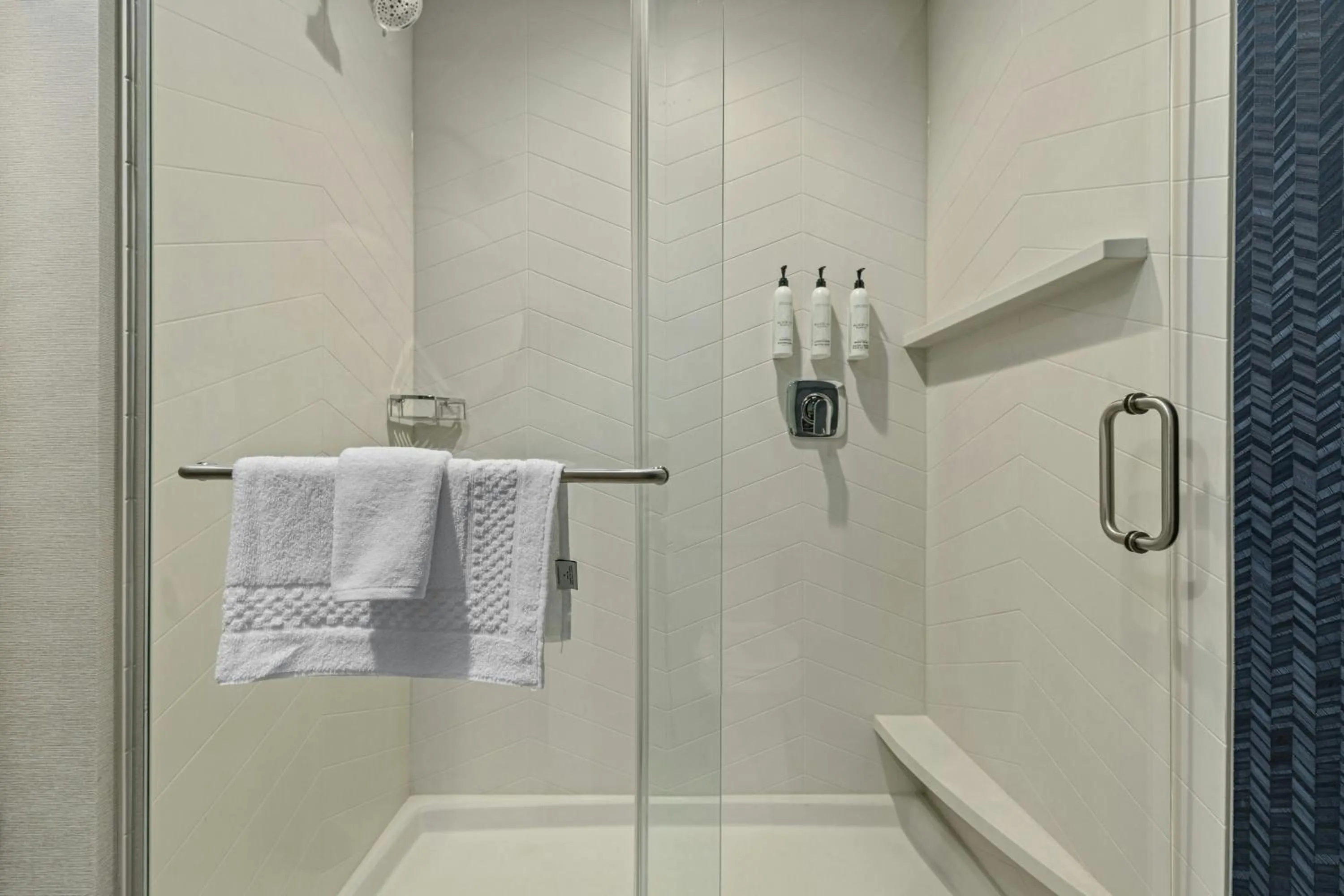 Bathroom in Fairfield Inn & Suites Dixon