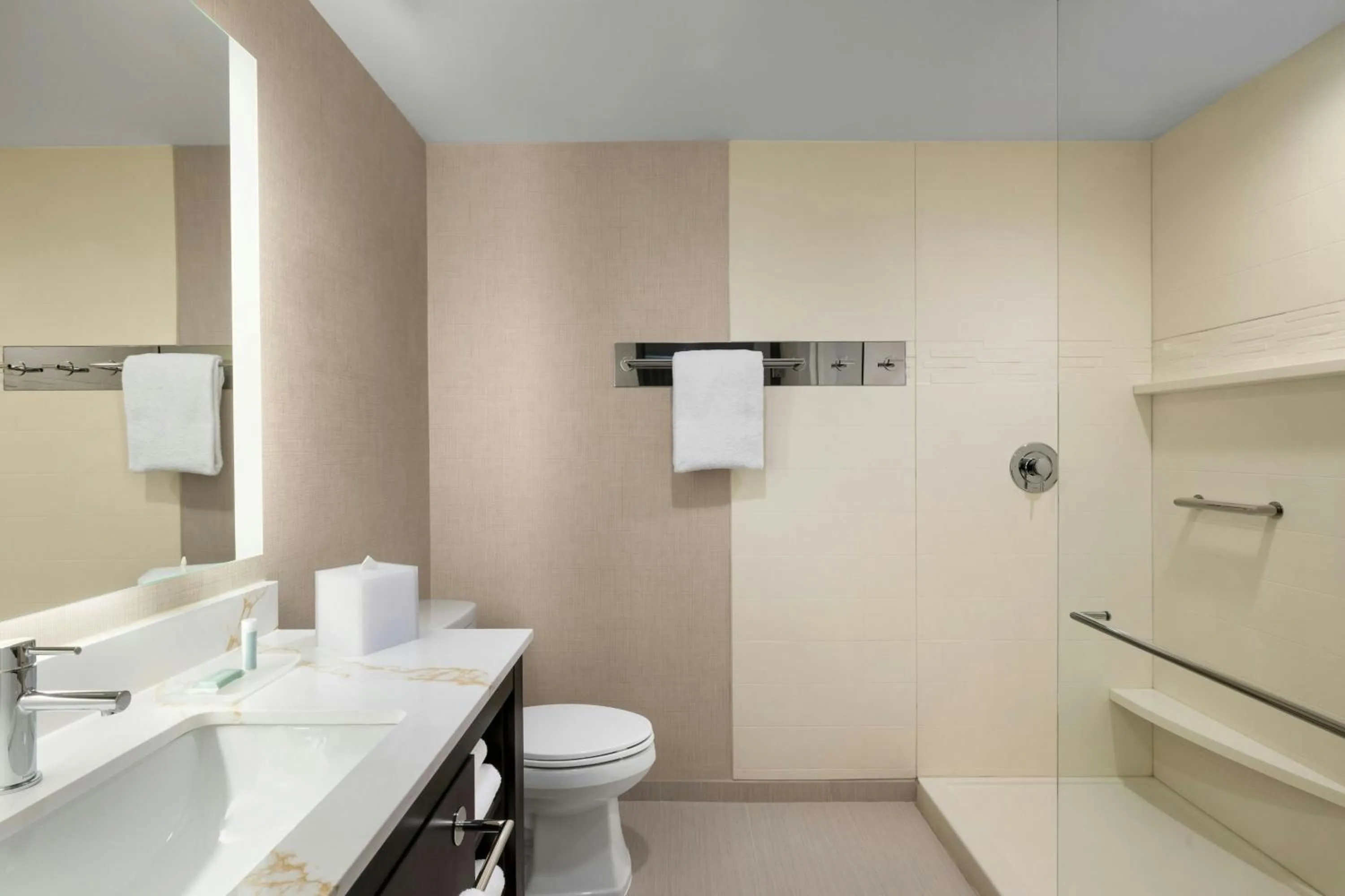 Bathroom in Residence Inn Richmond Airport