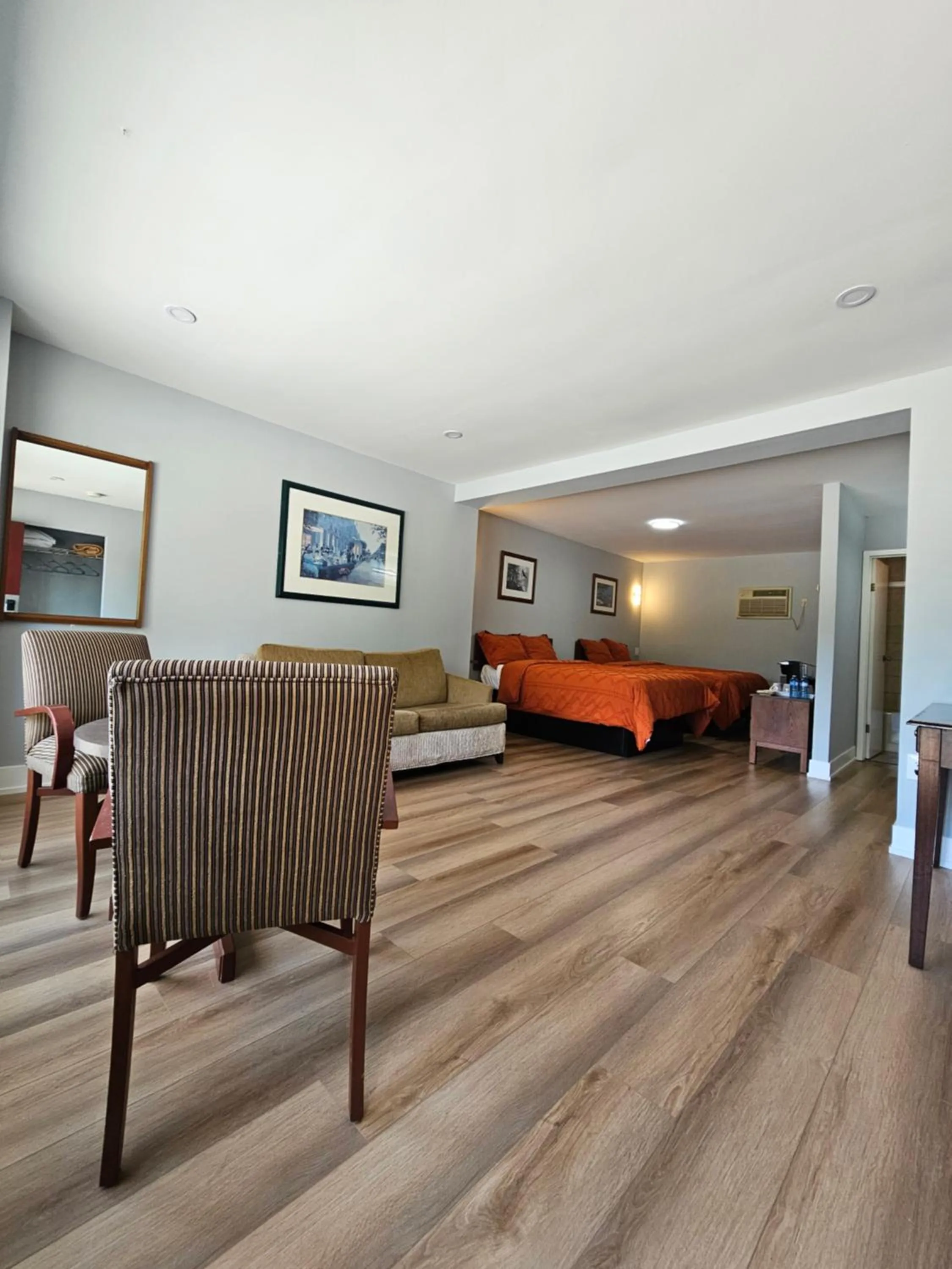 Arrowhead Inn by Baaman's