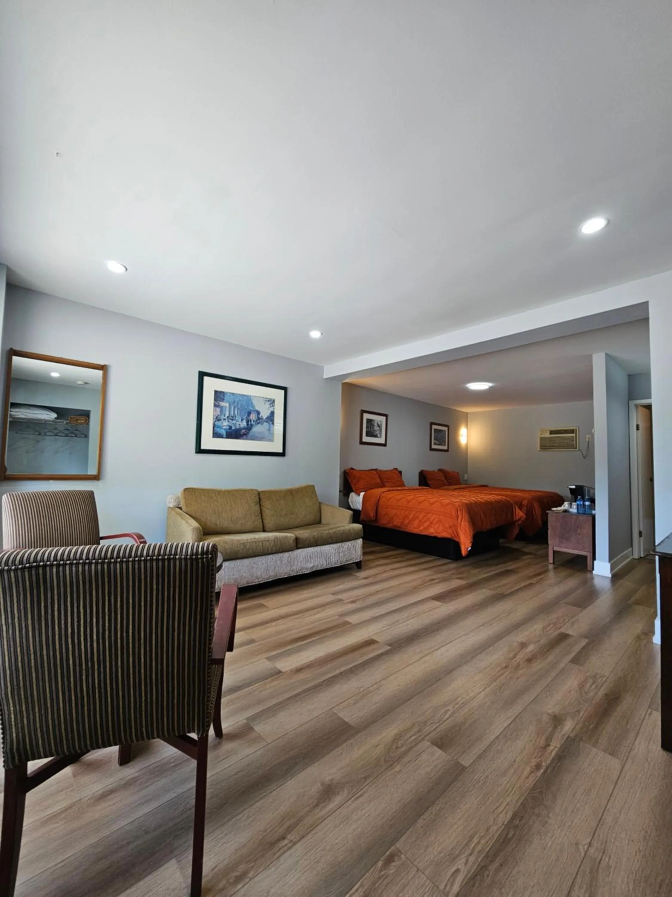 Arrowhead Inn by Baaman's