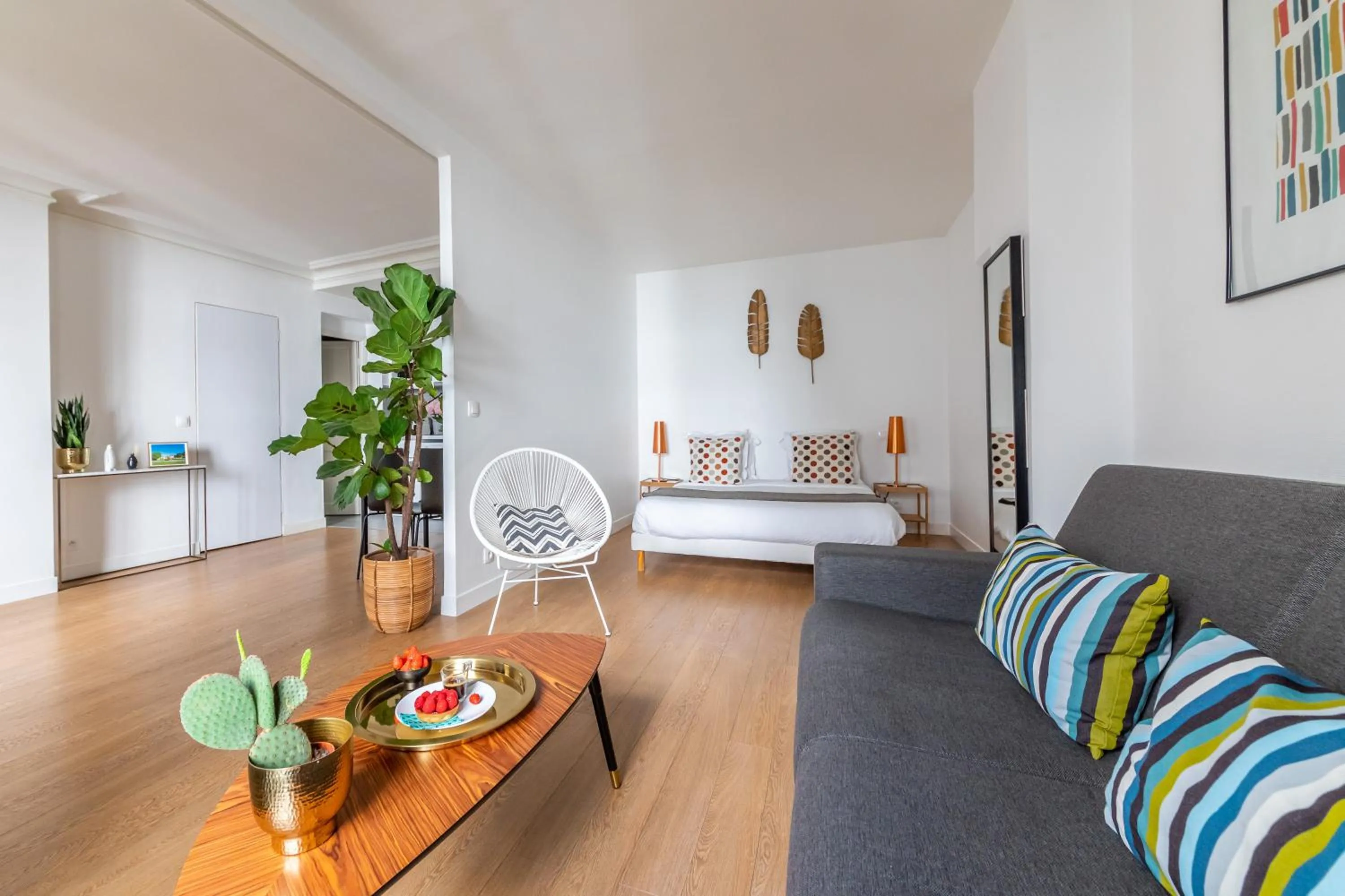 Living room, Bed in Appartements Bergère