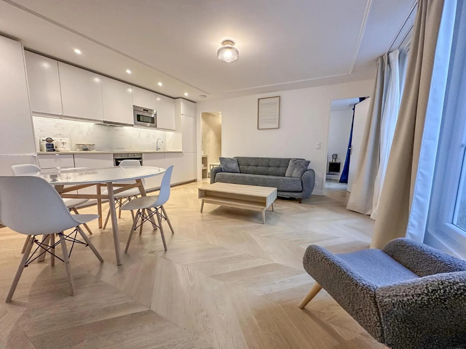 Living room in Appartements Bergère