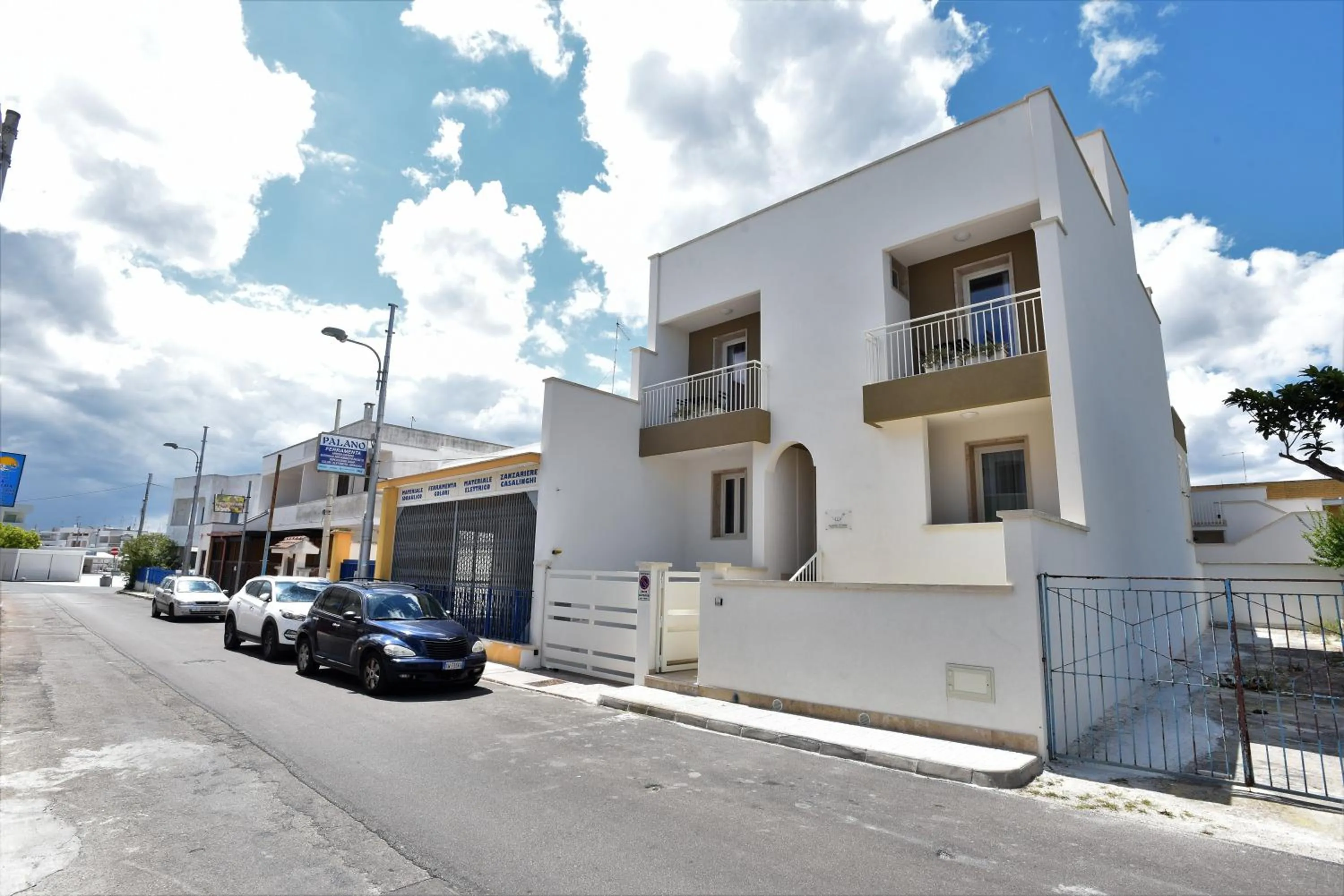 Property building in Camere Le Vie di Omero