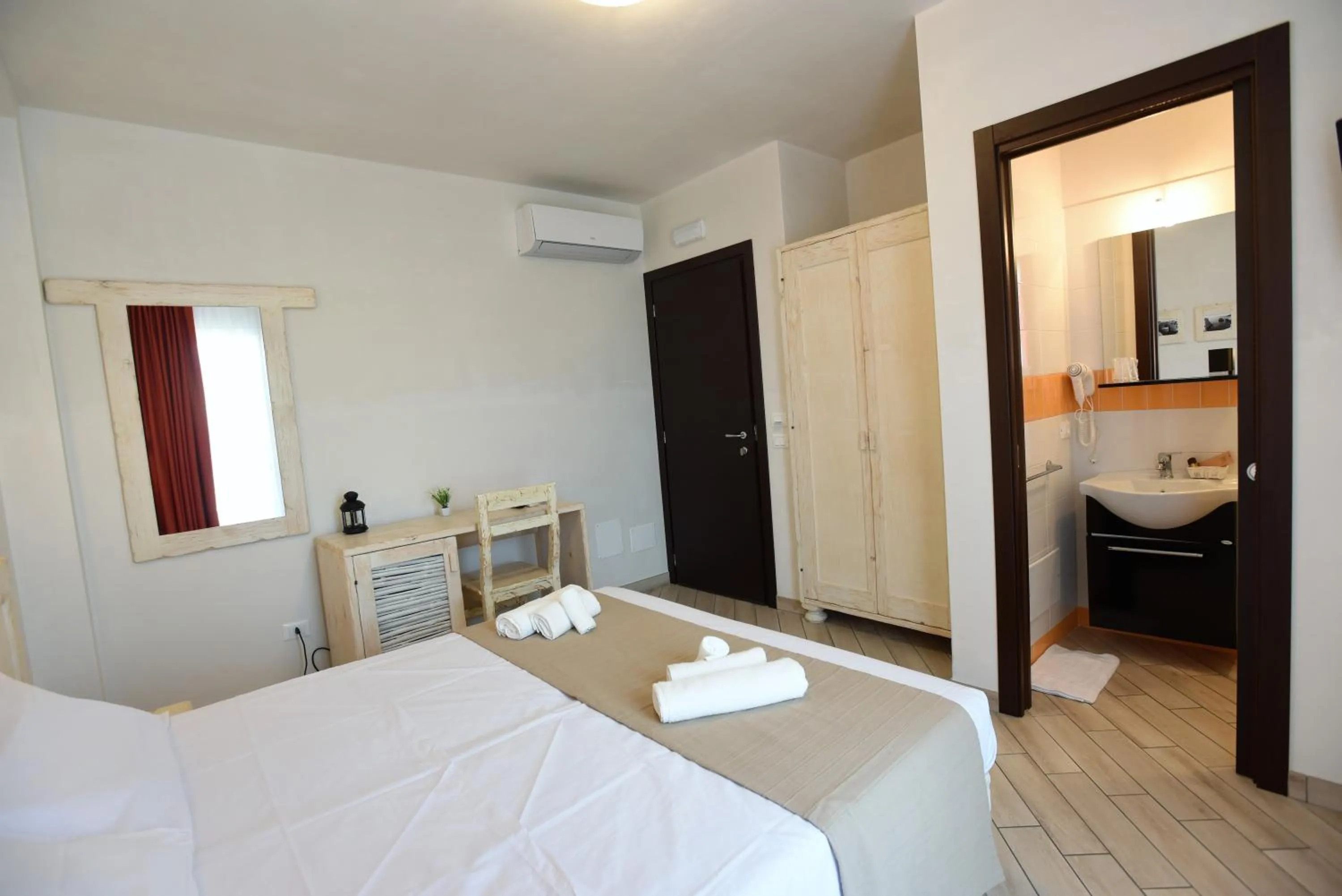 Bedroom, Bed in Camere Le Vie di Omero