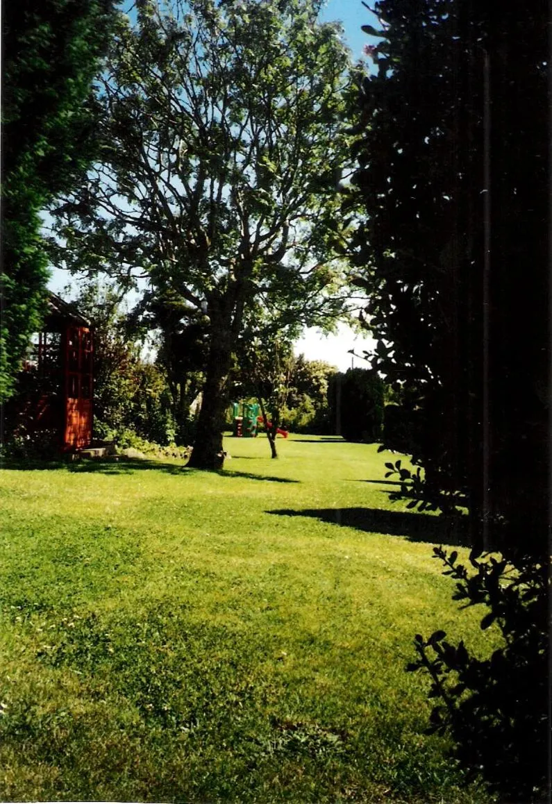 Garden in The Old School House Mordington