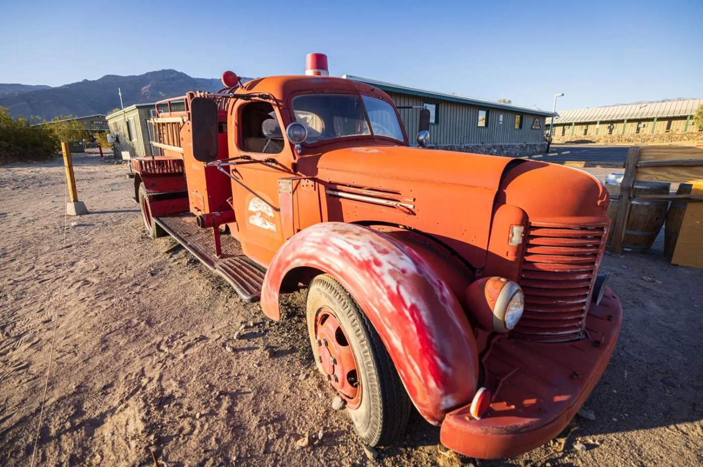 Day in Stovepipe Wells Village