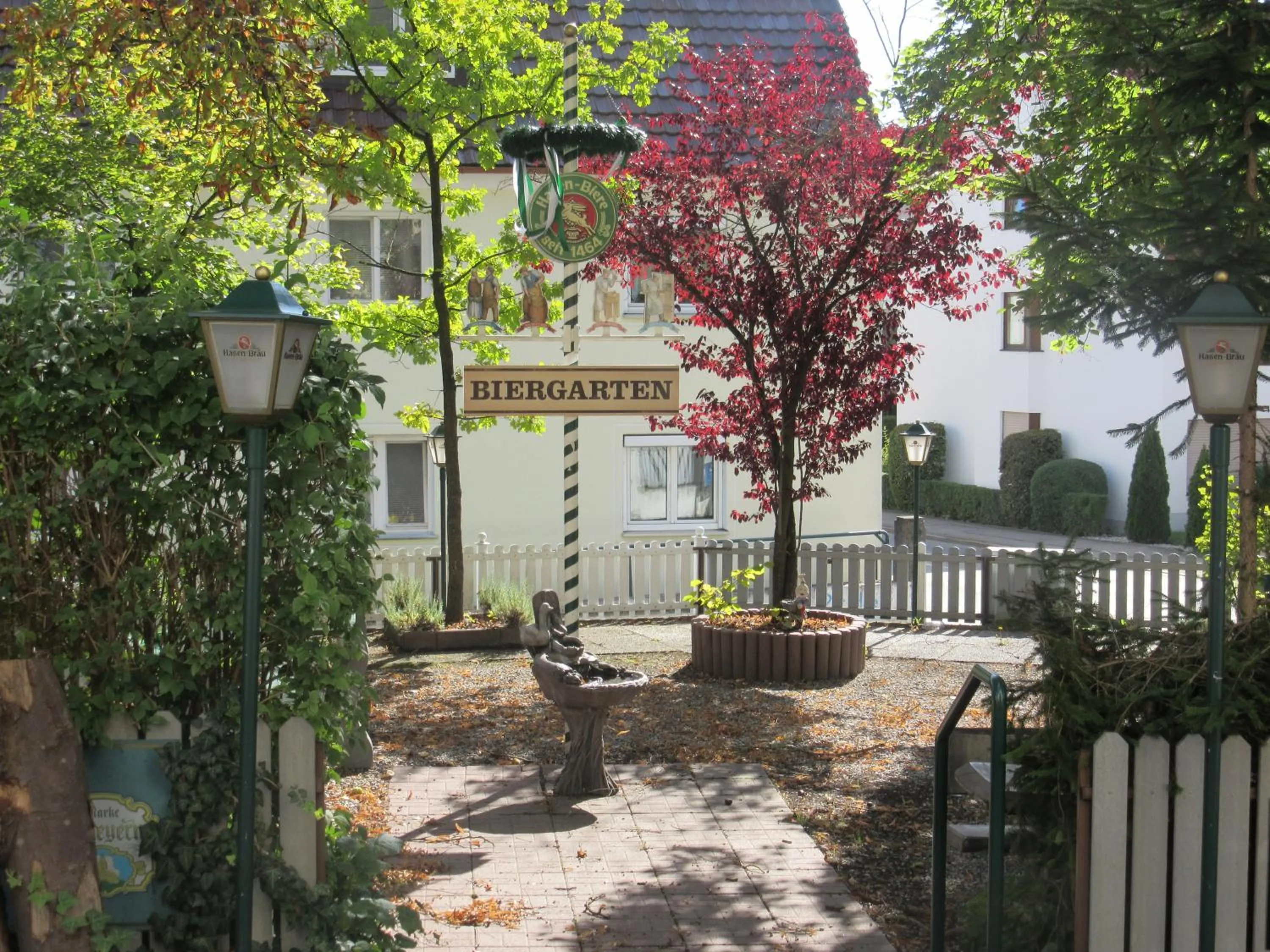 Restaurant/places to eat in Hotel Stern