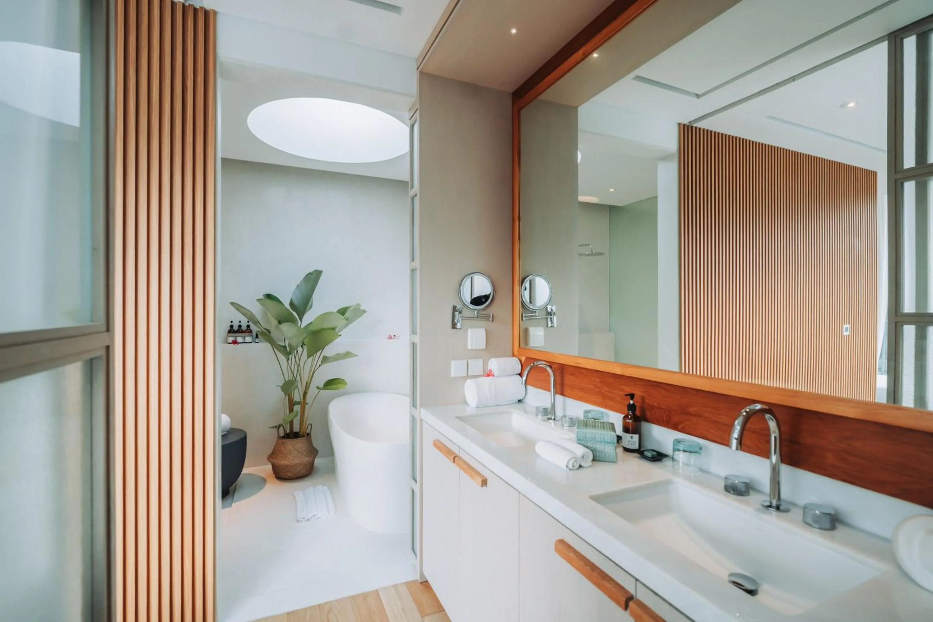 Bathroom in Bumi Kinar Skylight