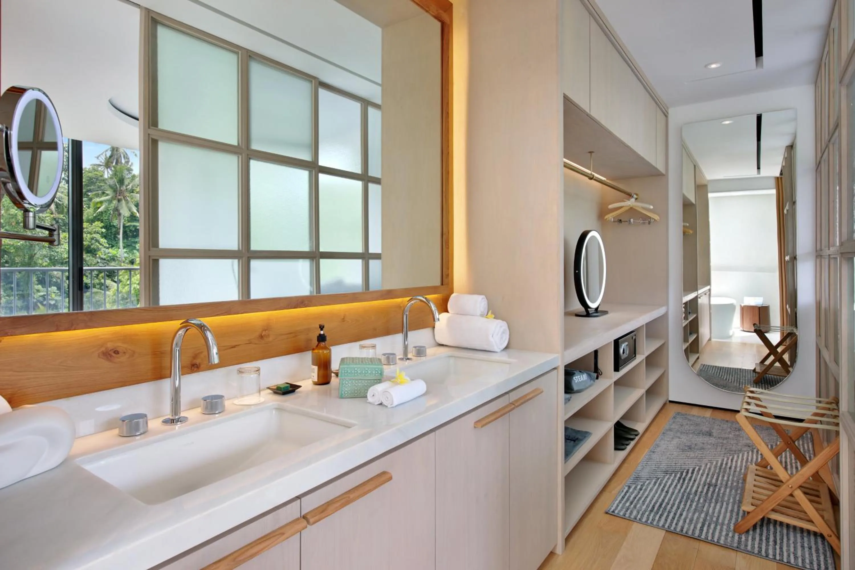 Bathroom in Bumi Kinar Skylight