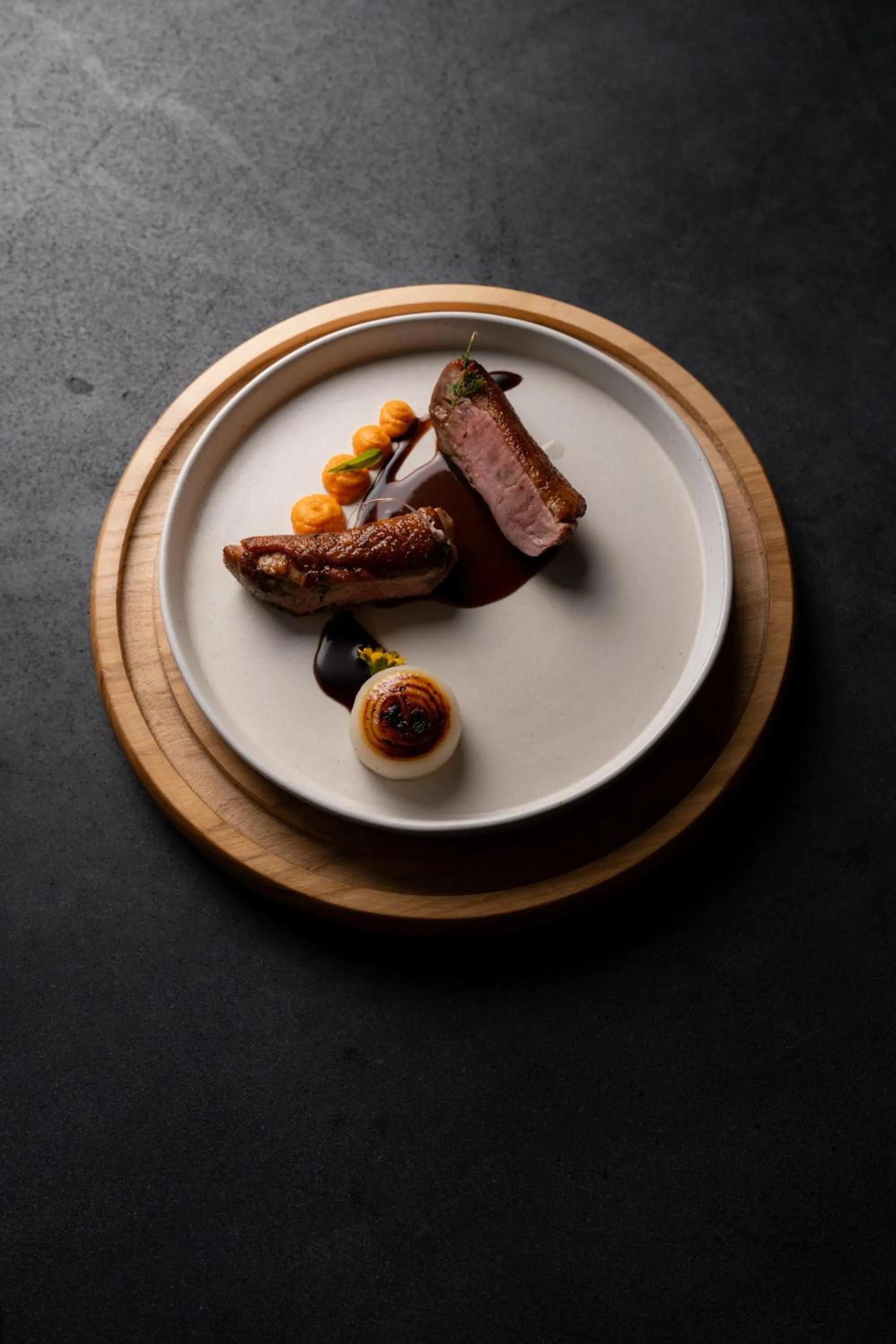 Food and drinks in Bumi Kinar Skylight