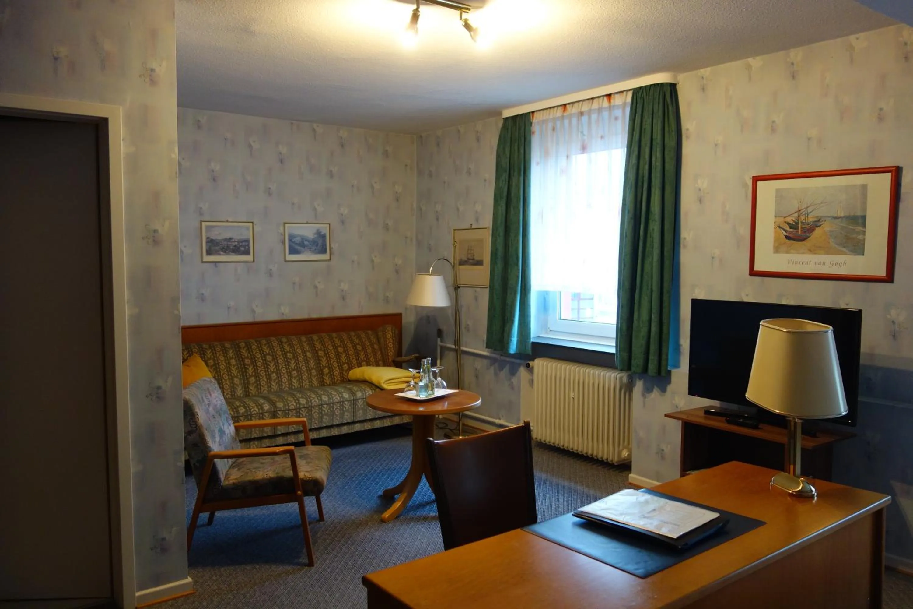 TV and multimedia in Hotel Lex