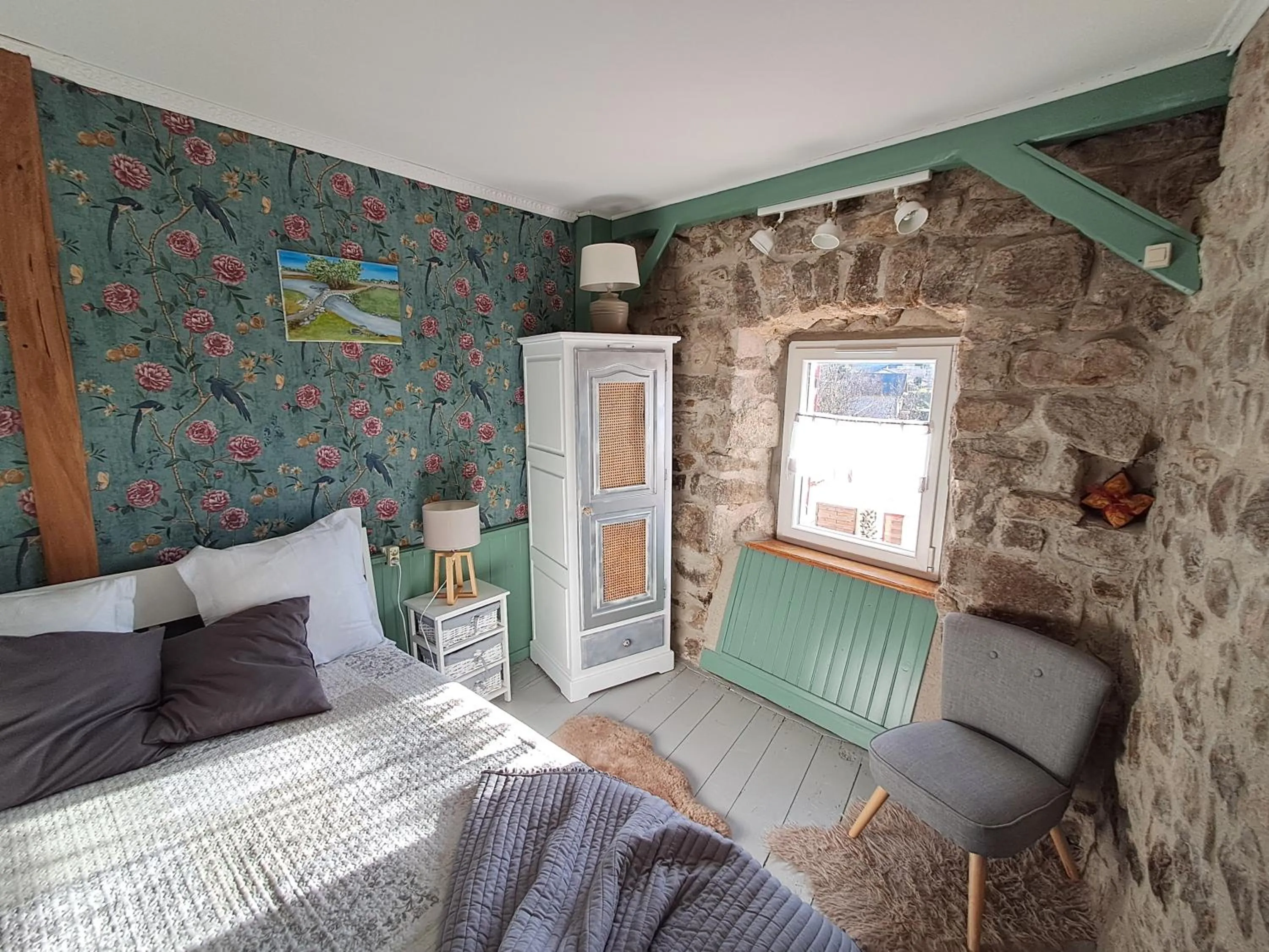 Bed in Le Relais De Rochepaule