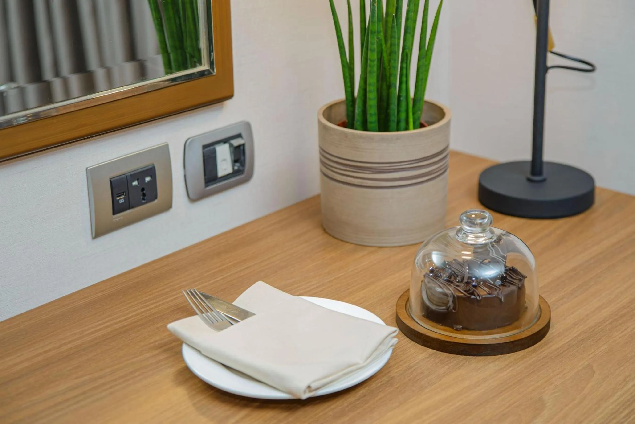 Coffee/tea facilities in Business & Leisure Stay in Eastwood City