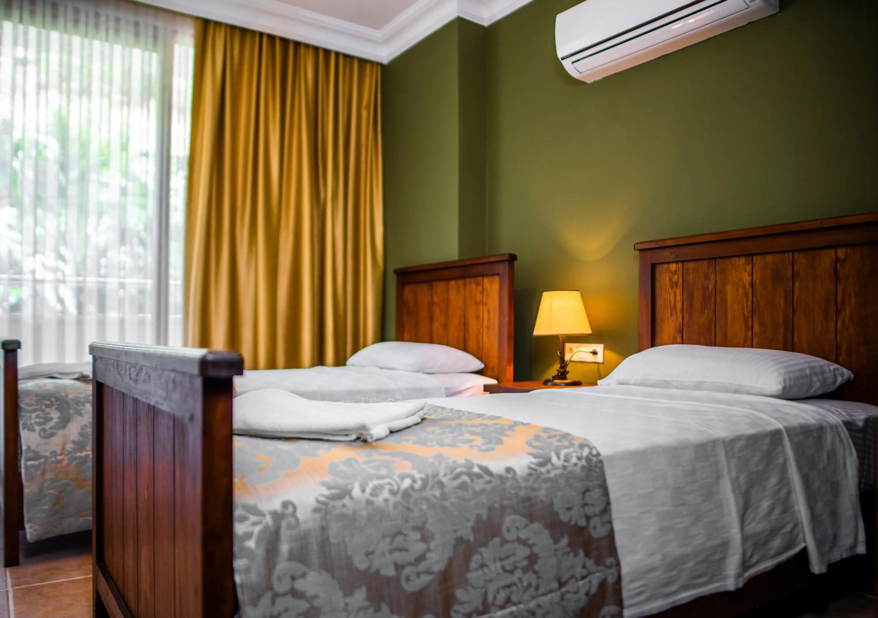 Bed in Dores Residence