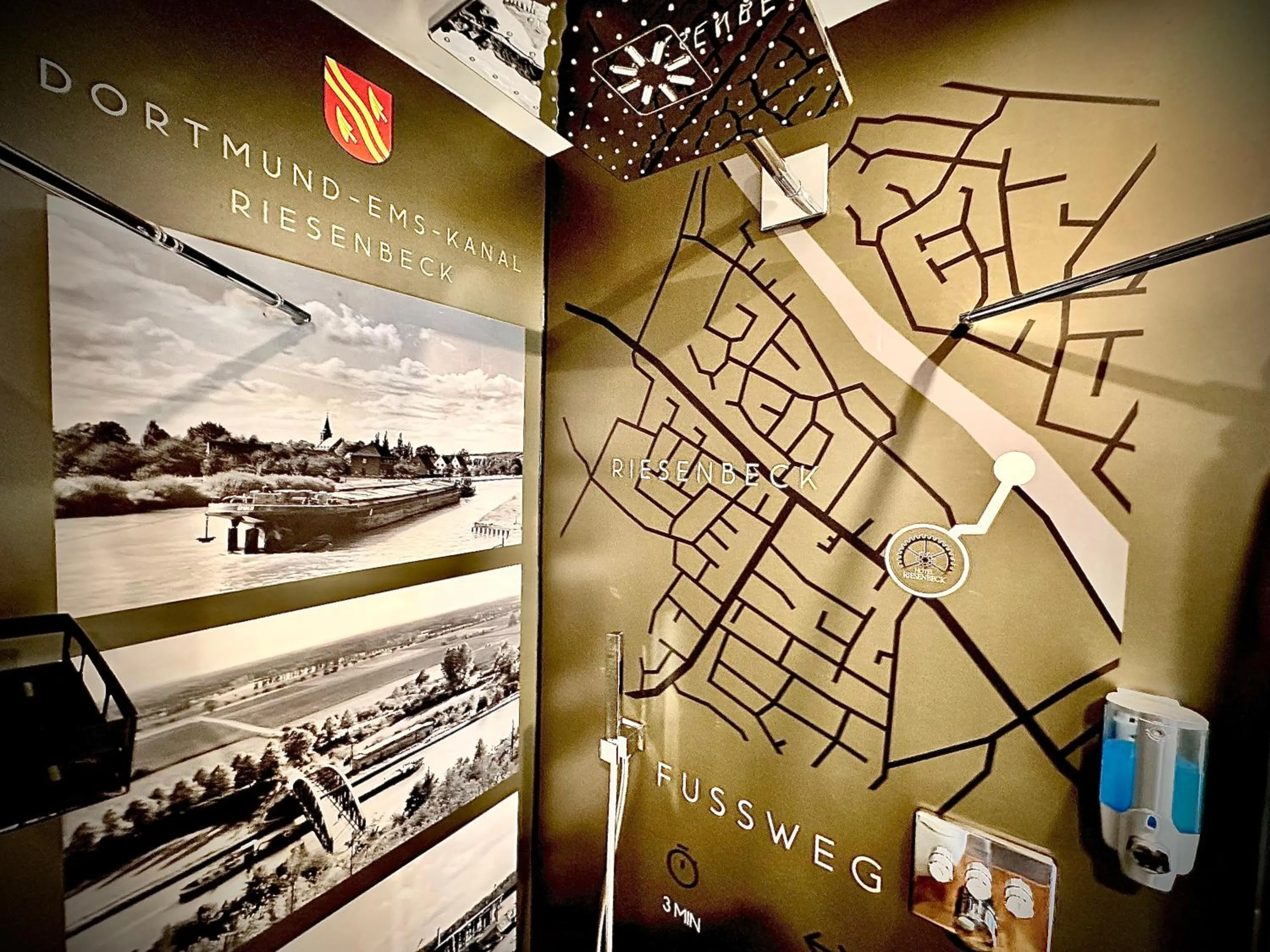 Shower in Privathotel Riesenbeck