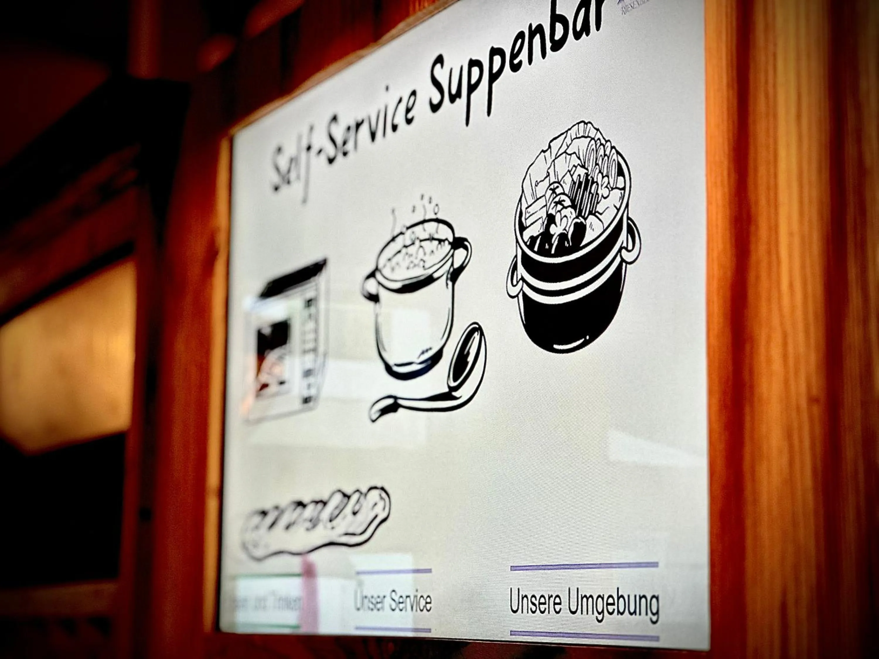 Communal lounge/ TV room in Privathotel Riesenbeck