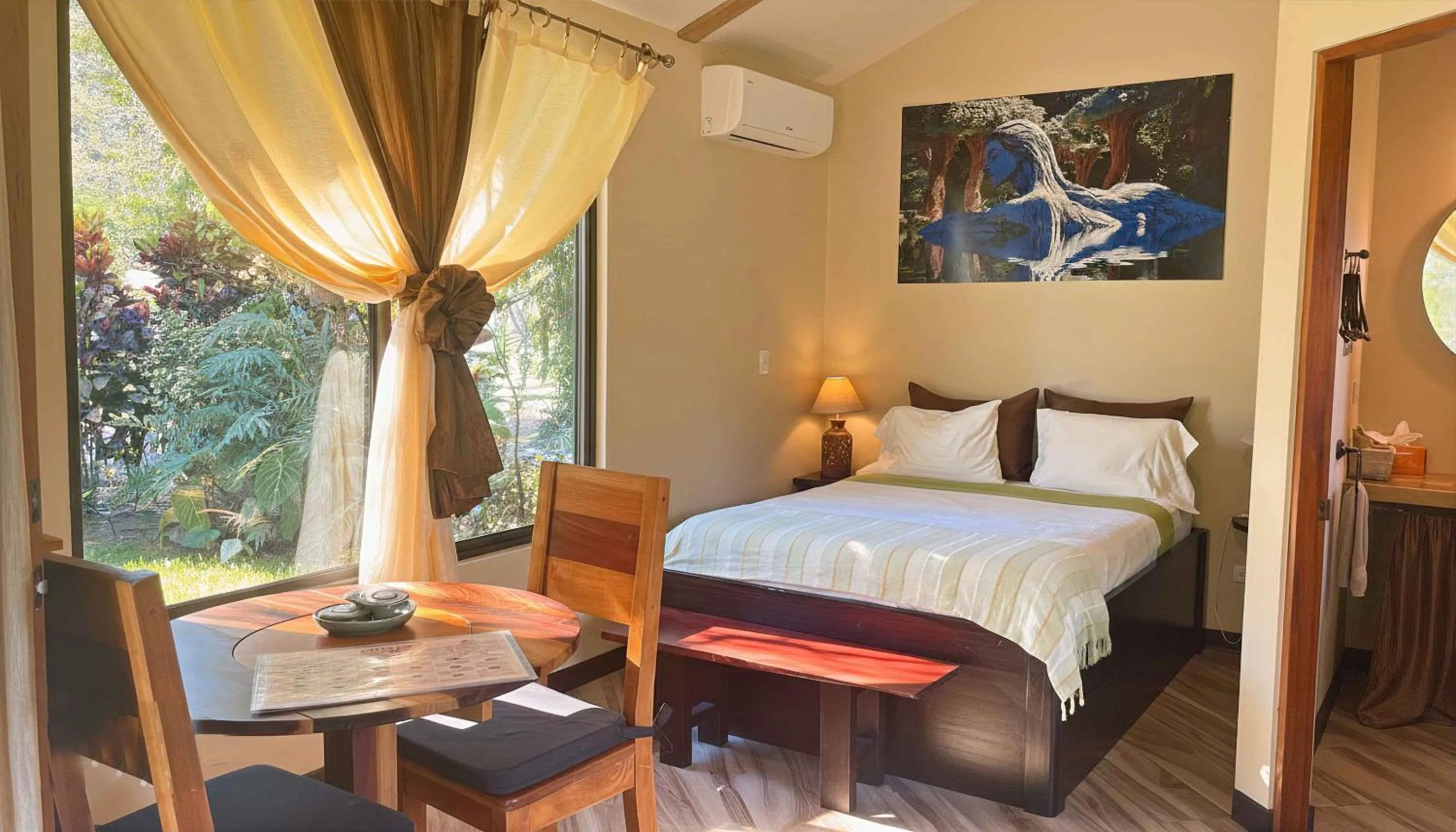 Bed in Mei Tai Cacao Lodge