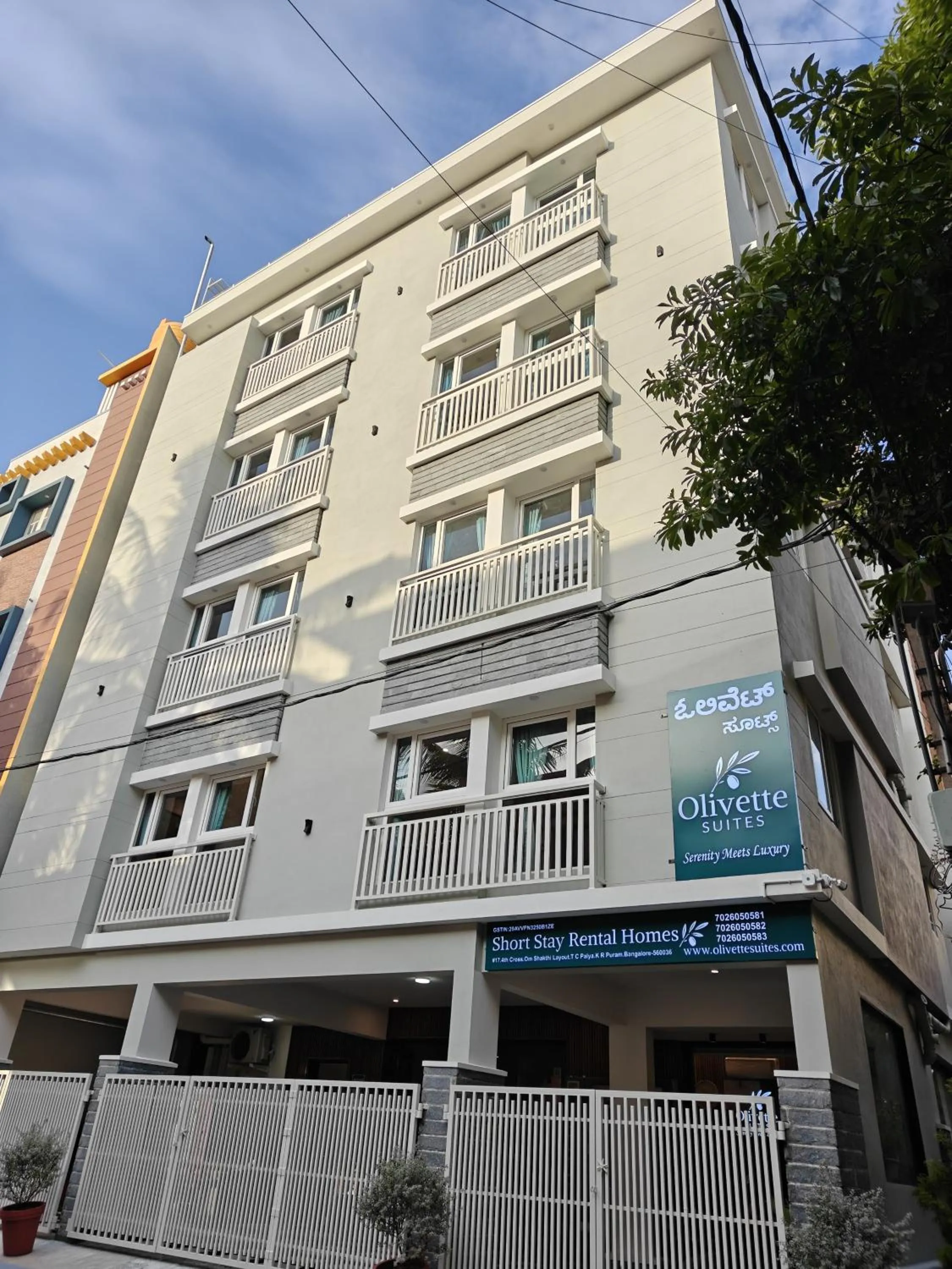 Property building in Olivette Suites