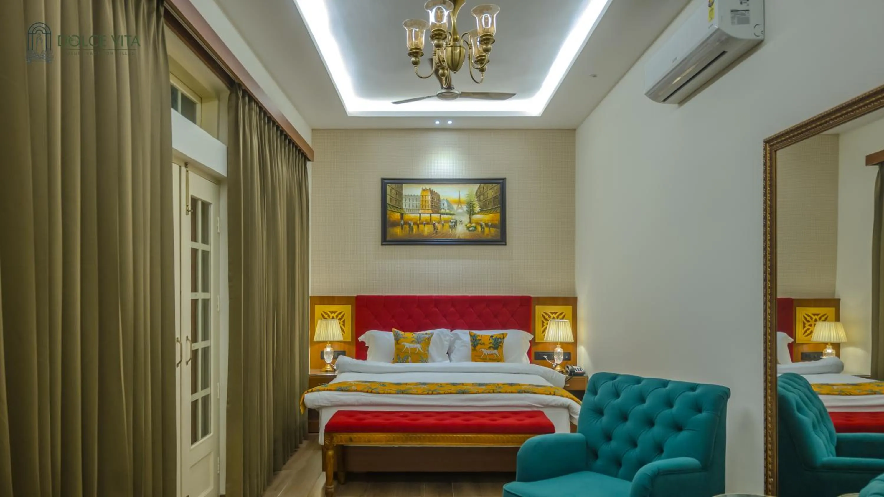 Bed in Dolce Vita - Luxury Vacation Villas