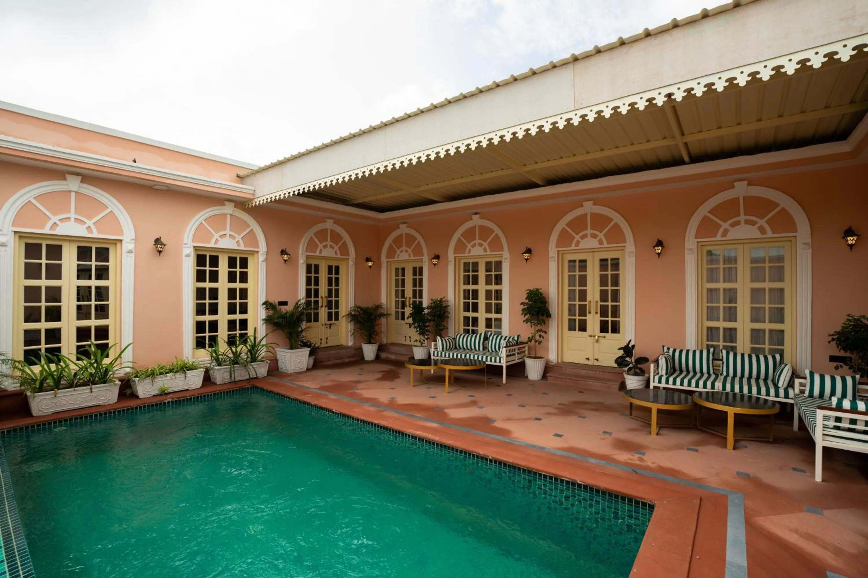 Swimming pool in Dolce Vita - Luxury Vacation Villas