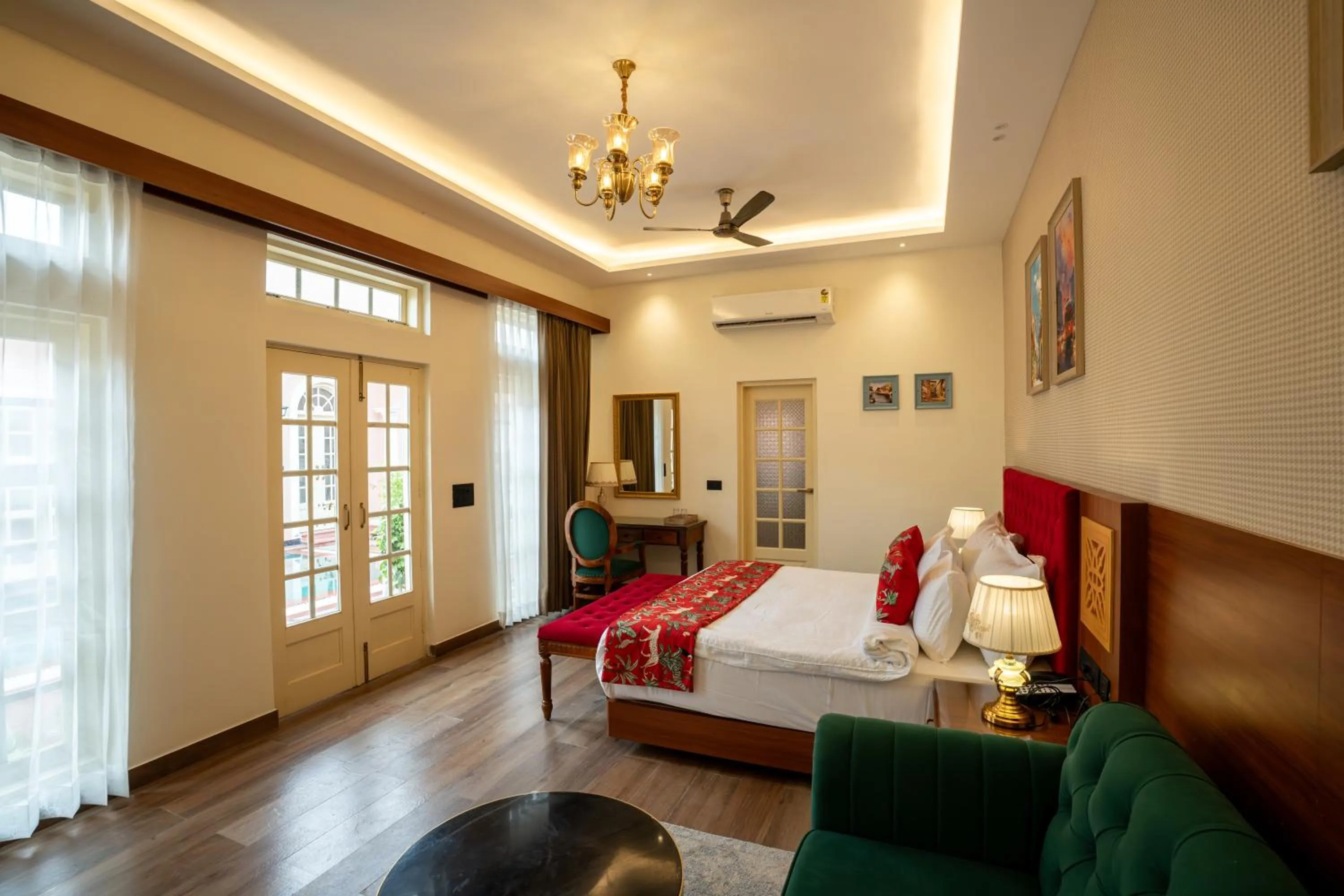 Bed in Dolce Vita - Luxury Vacation Villas