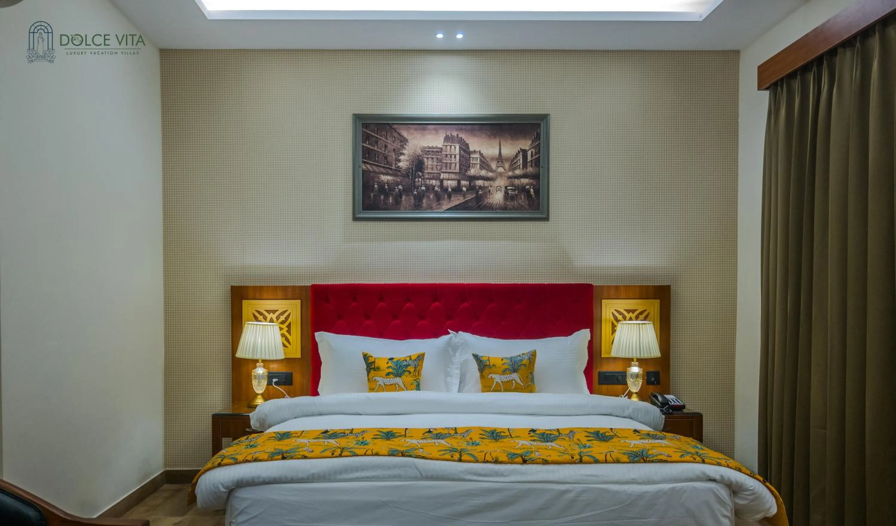 Bed in Dolce Vita - Luxury Vacation Villas