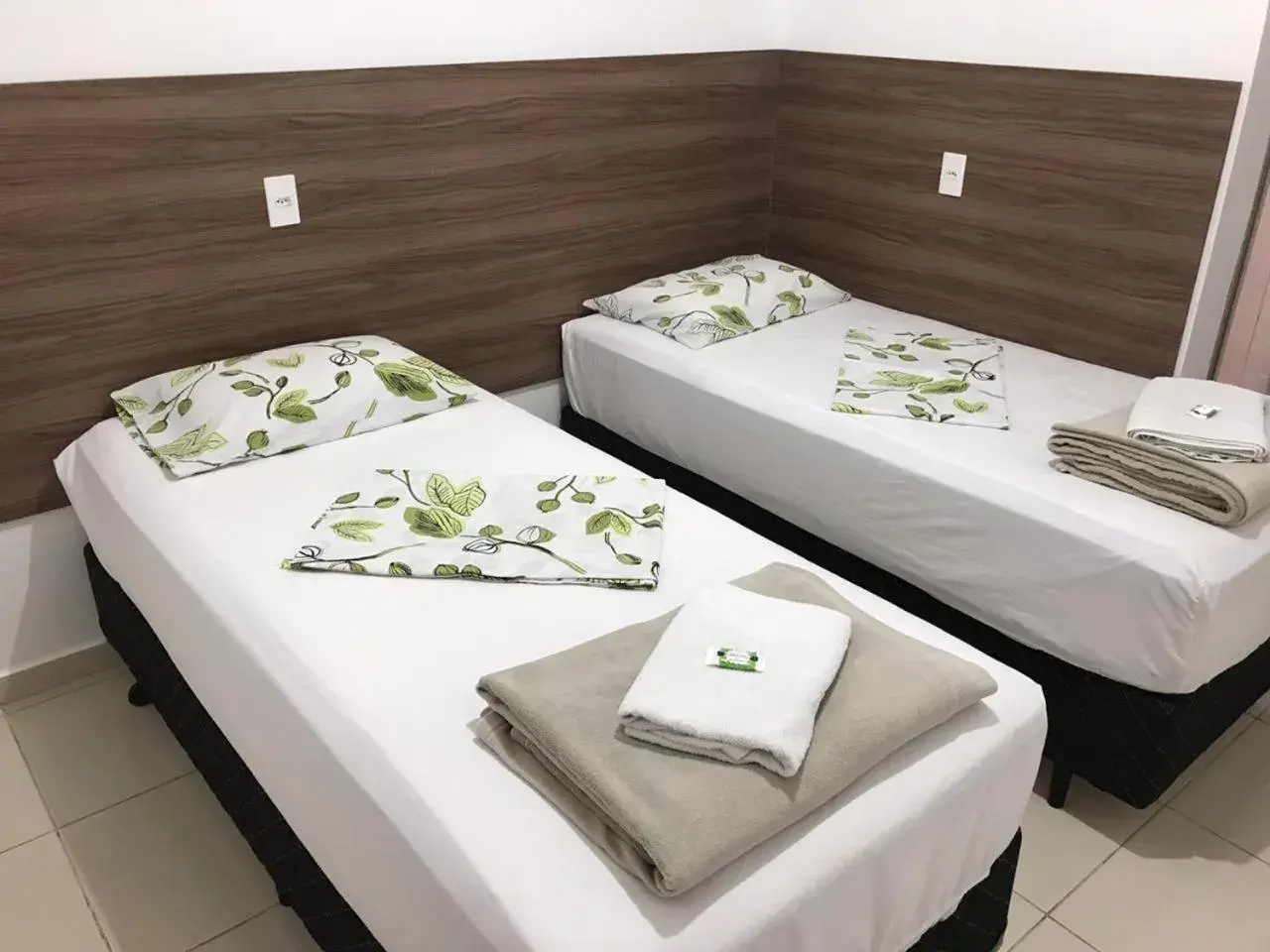 Twin Room - single occupancy in Hotel Jardim Emilia Sorocaba Twin Room - single occupancy in Hotel Jardim Emilia Sorocaba