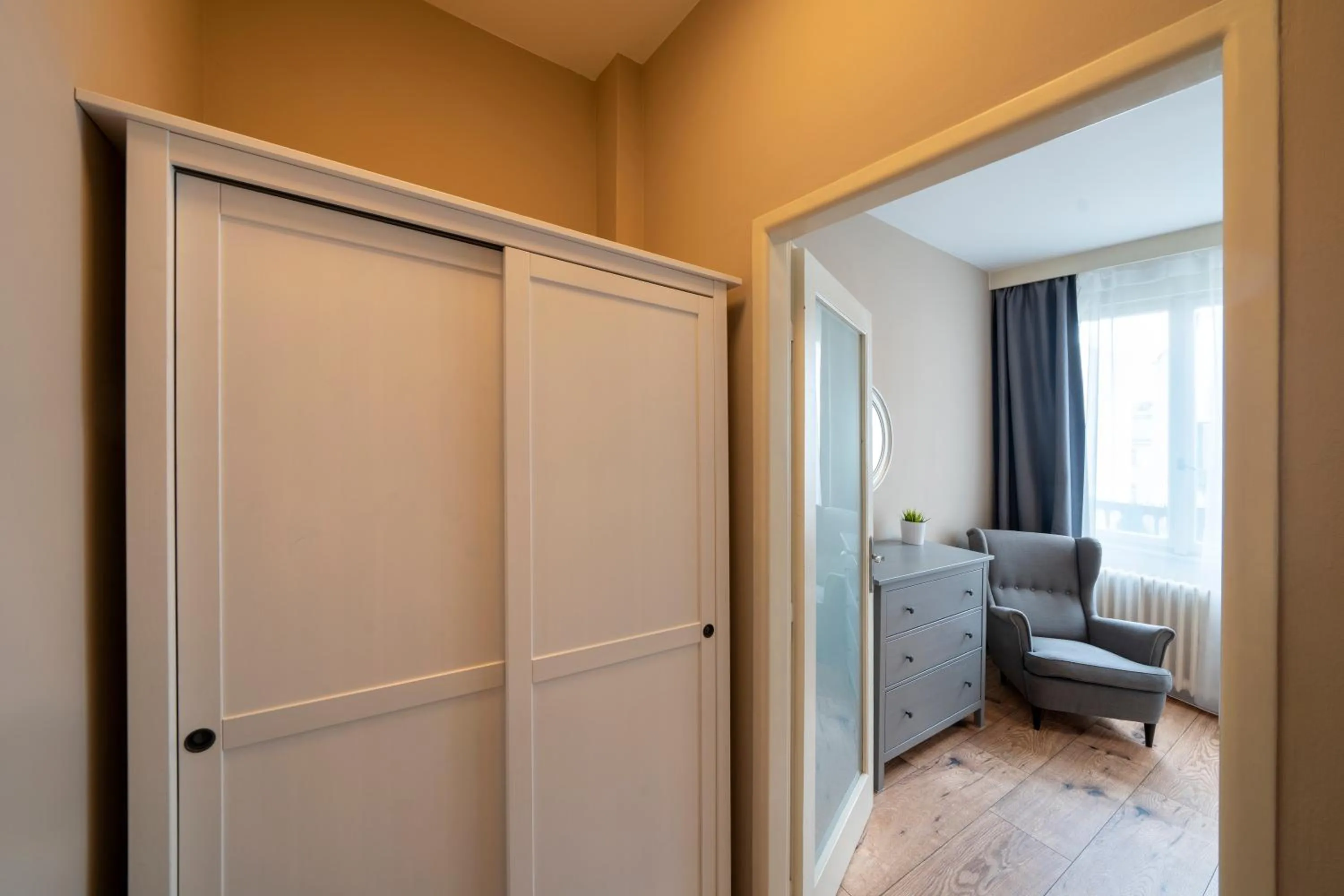 wardrobe in New Town - Apple Apartments