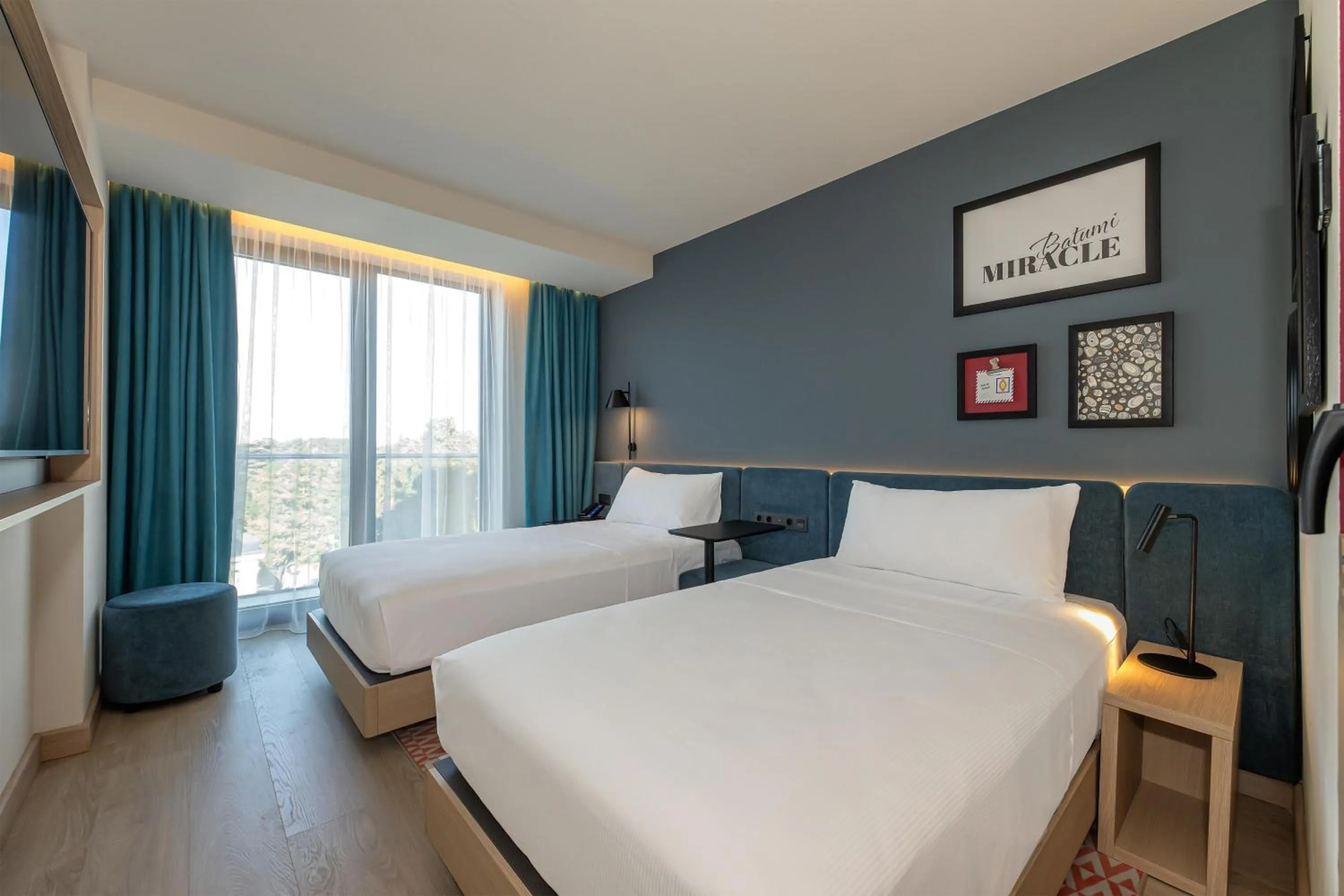 Bed in Hampton By Hilton Batumi Center