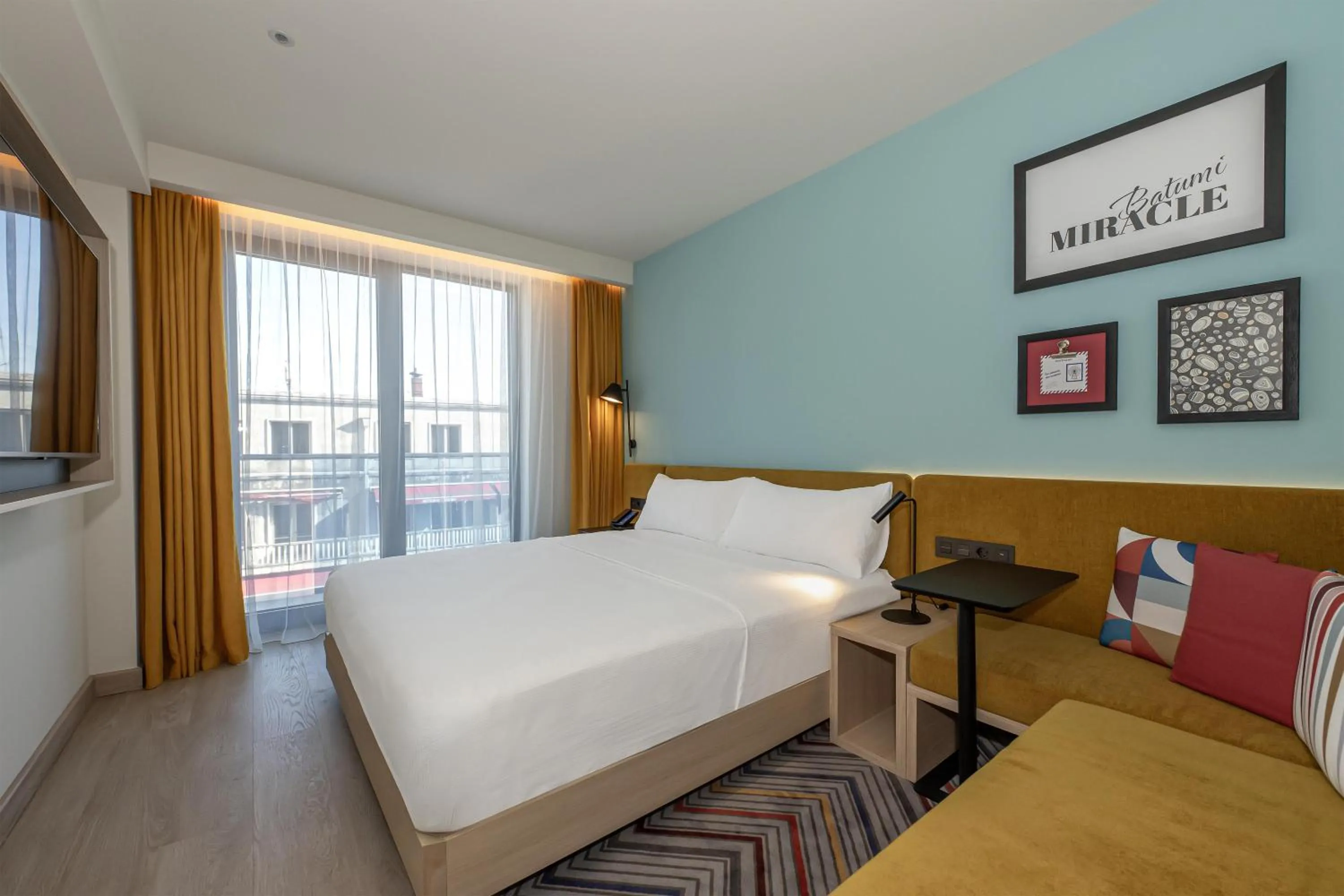 Bed in Hampton By Hilton Batumi Center