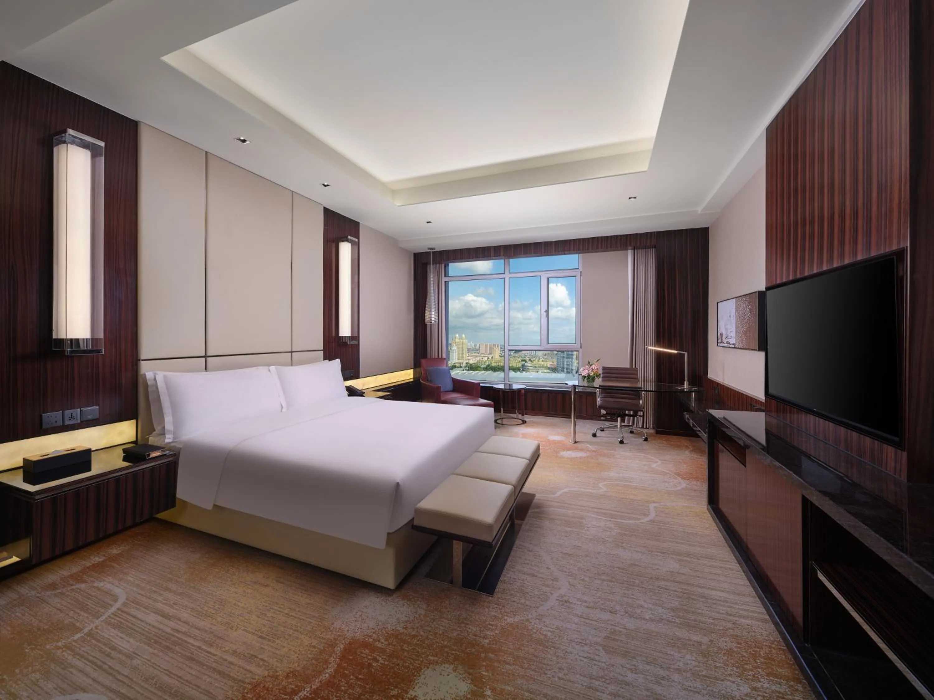 Photo of the whole room, Bed in Hilton Harbin Exhibition Center