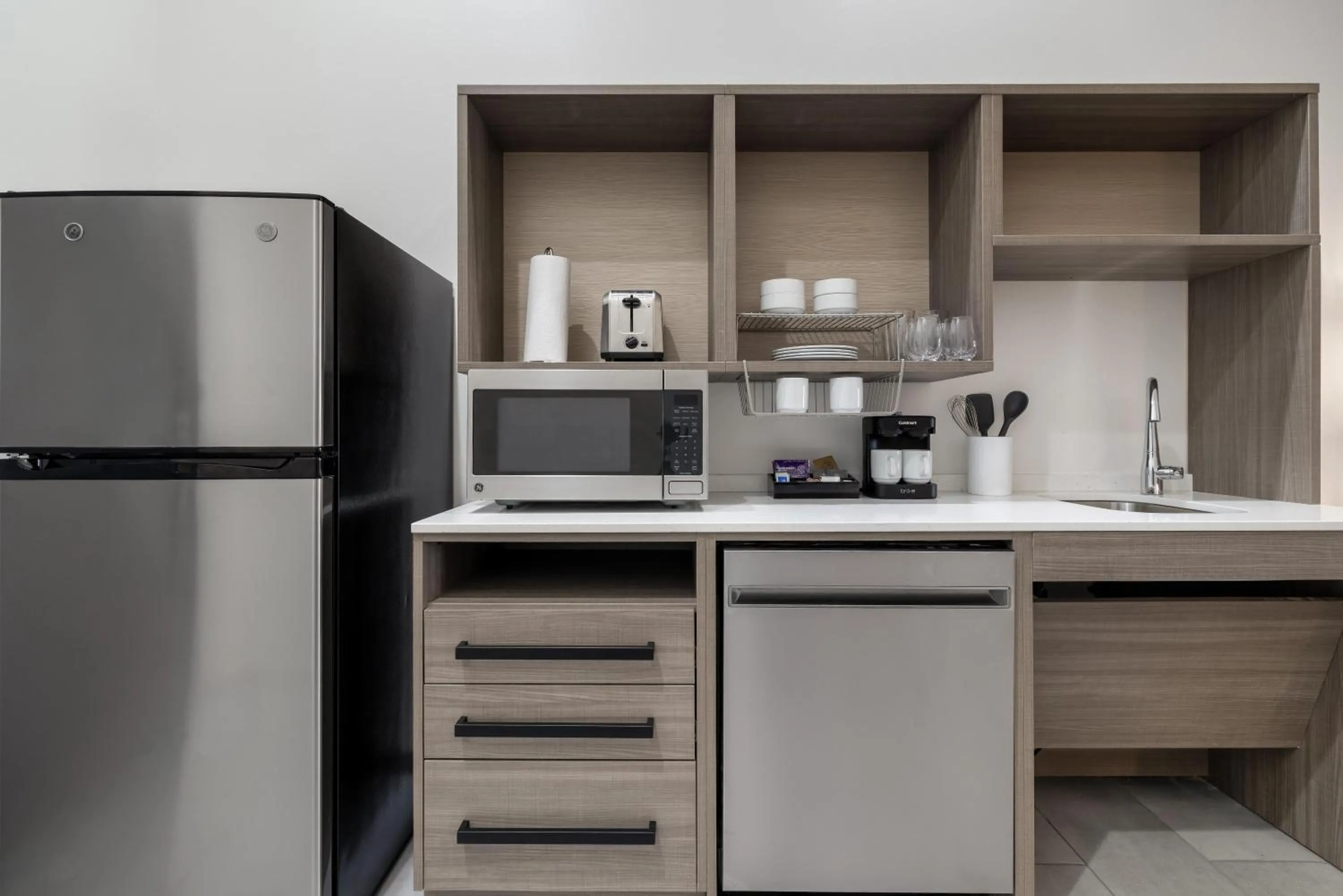 Kitchen or kitchenette in Home2 Suites By Hilton New Braunfels