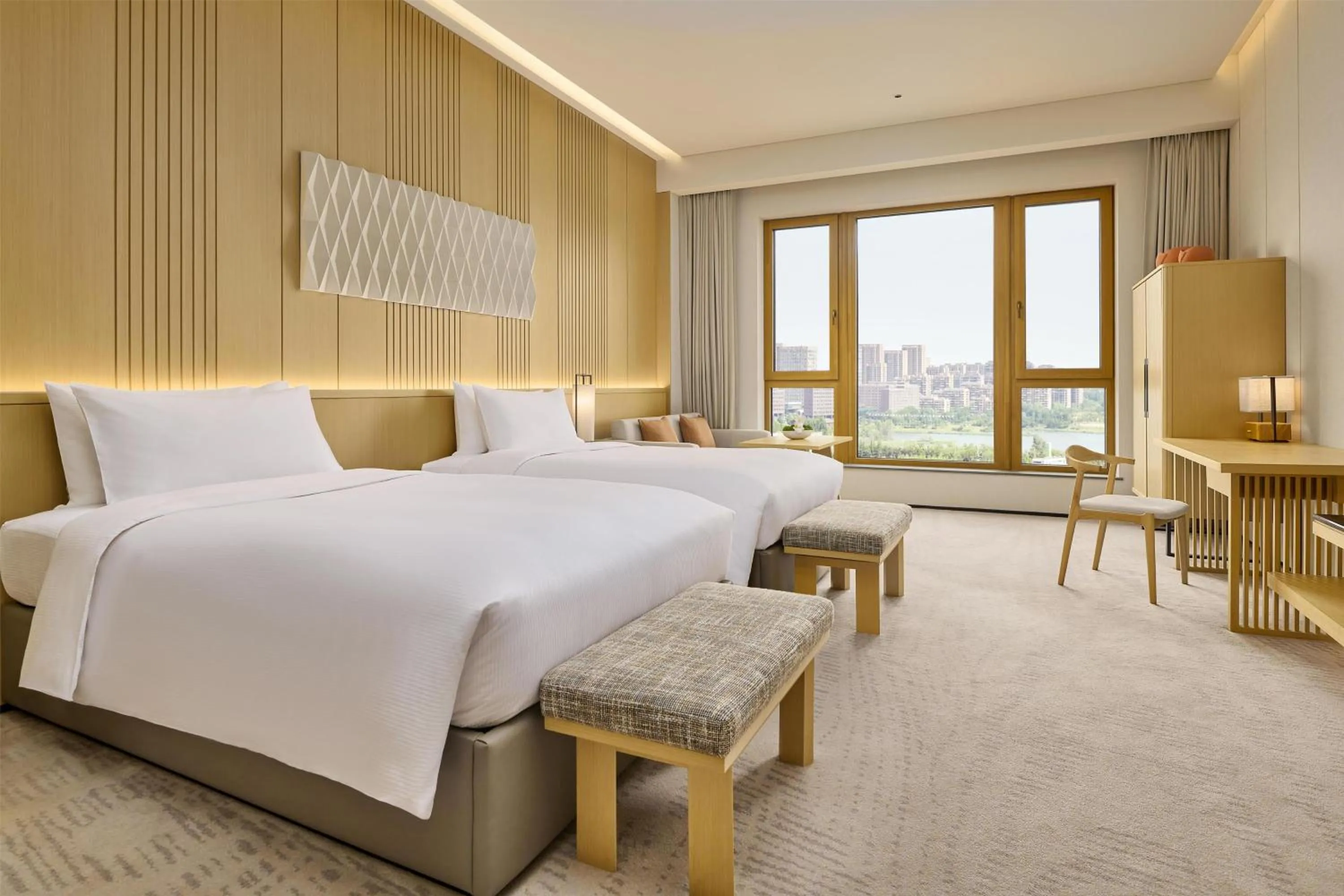 Bed in Secan Hotel Qingdao, Curio Collection By Hilton