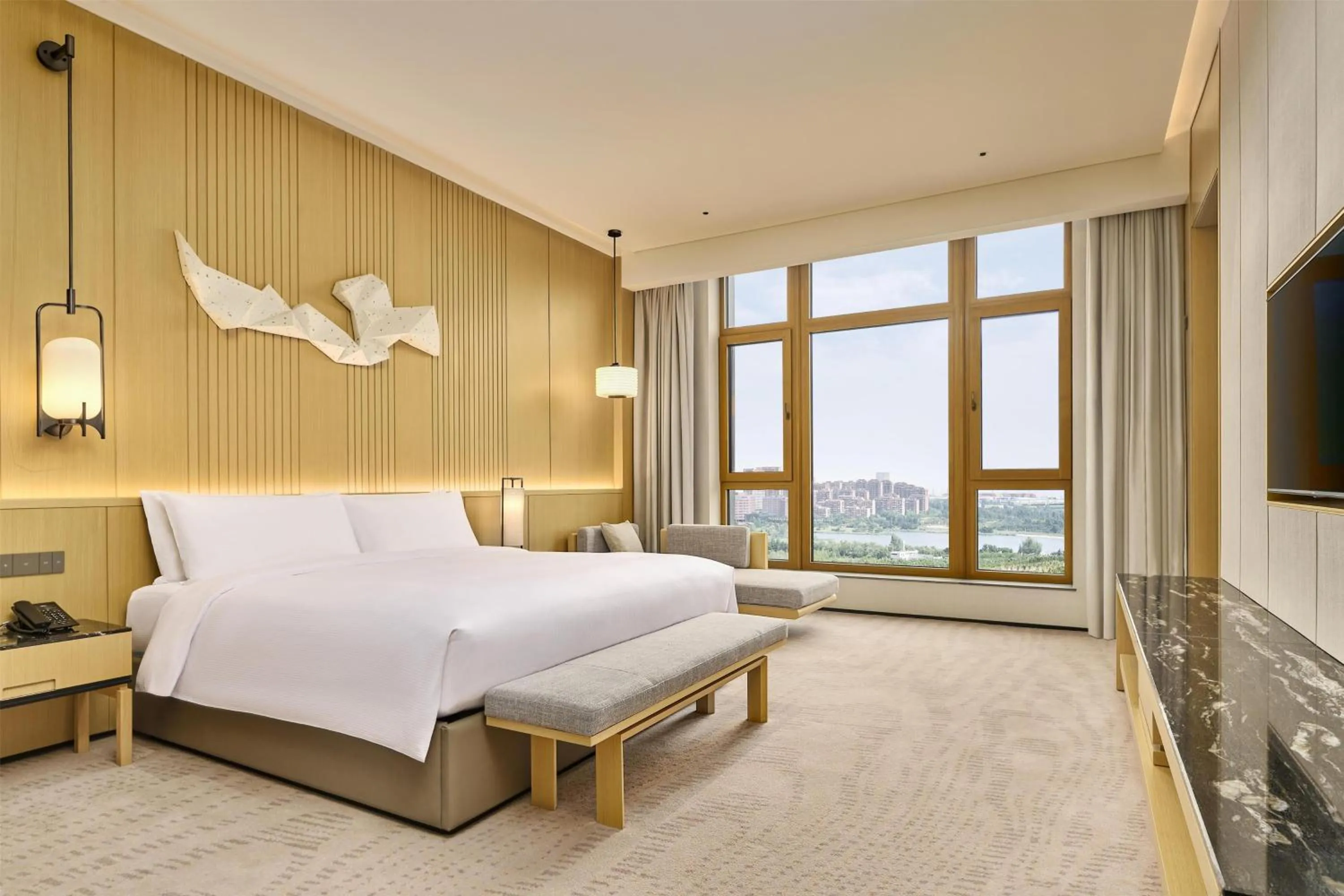 Bed in Secan Hotel Qingdao, Curio Collection By Hilton