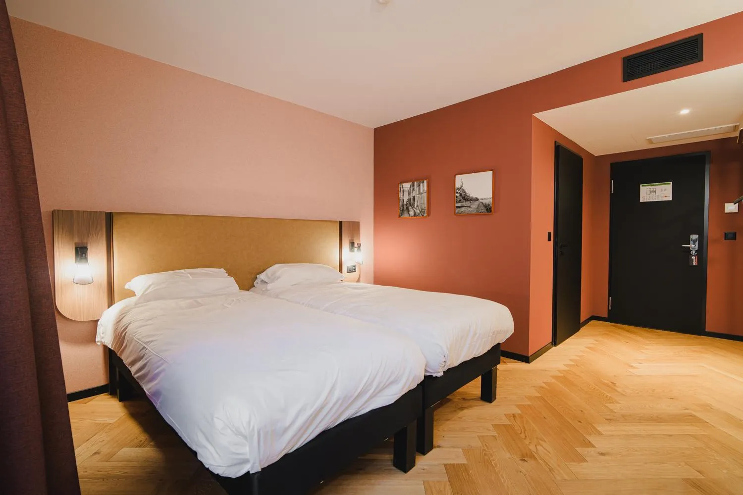 Twin Room in Hota Hotel Porrentruy