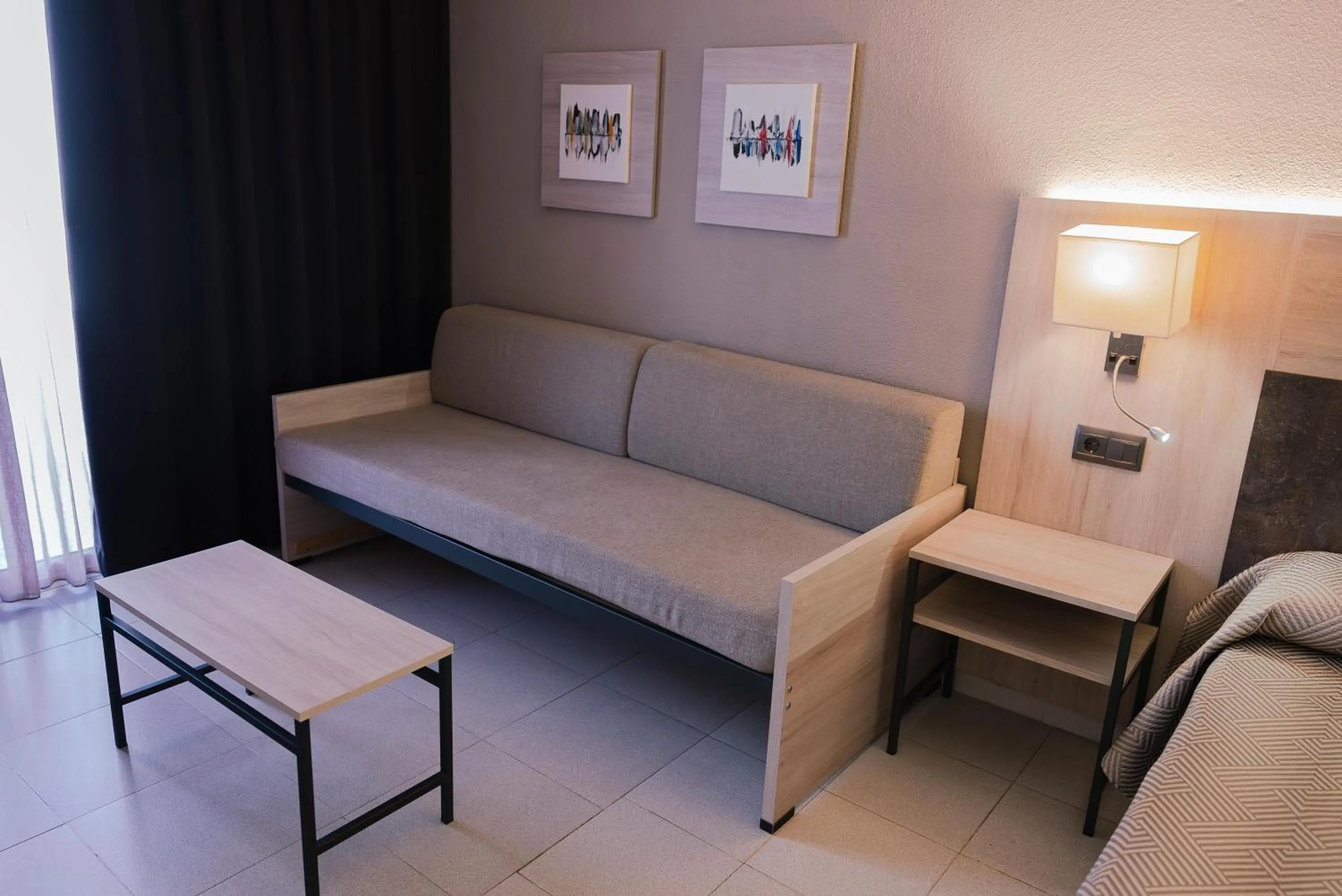 Photo of the whole room in Port Fiesta Park