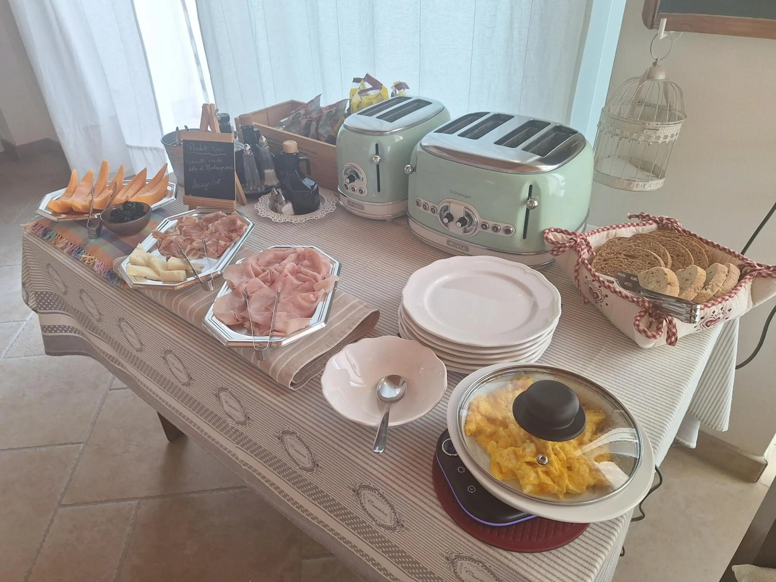 Breakfast in B&B Borgo Arcadia