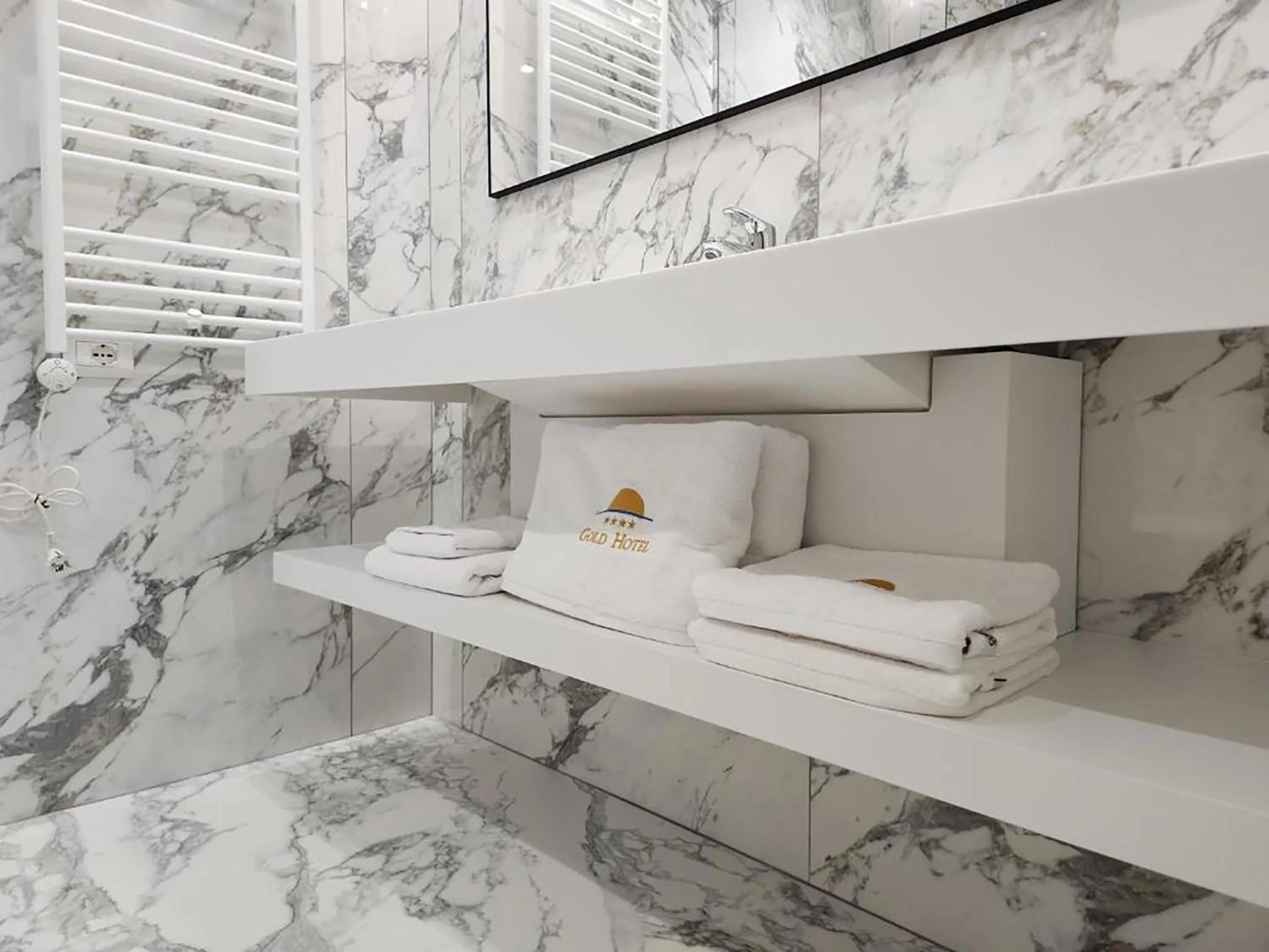 towels in Hotel Gold