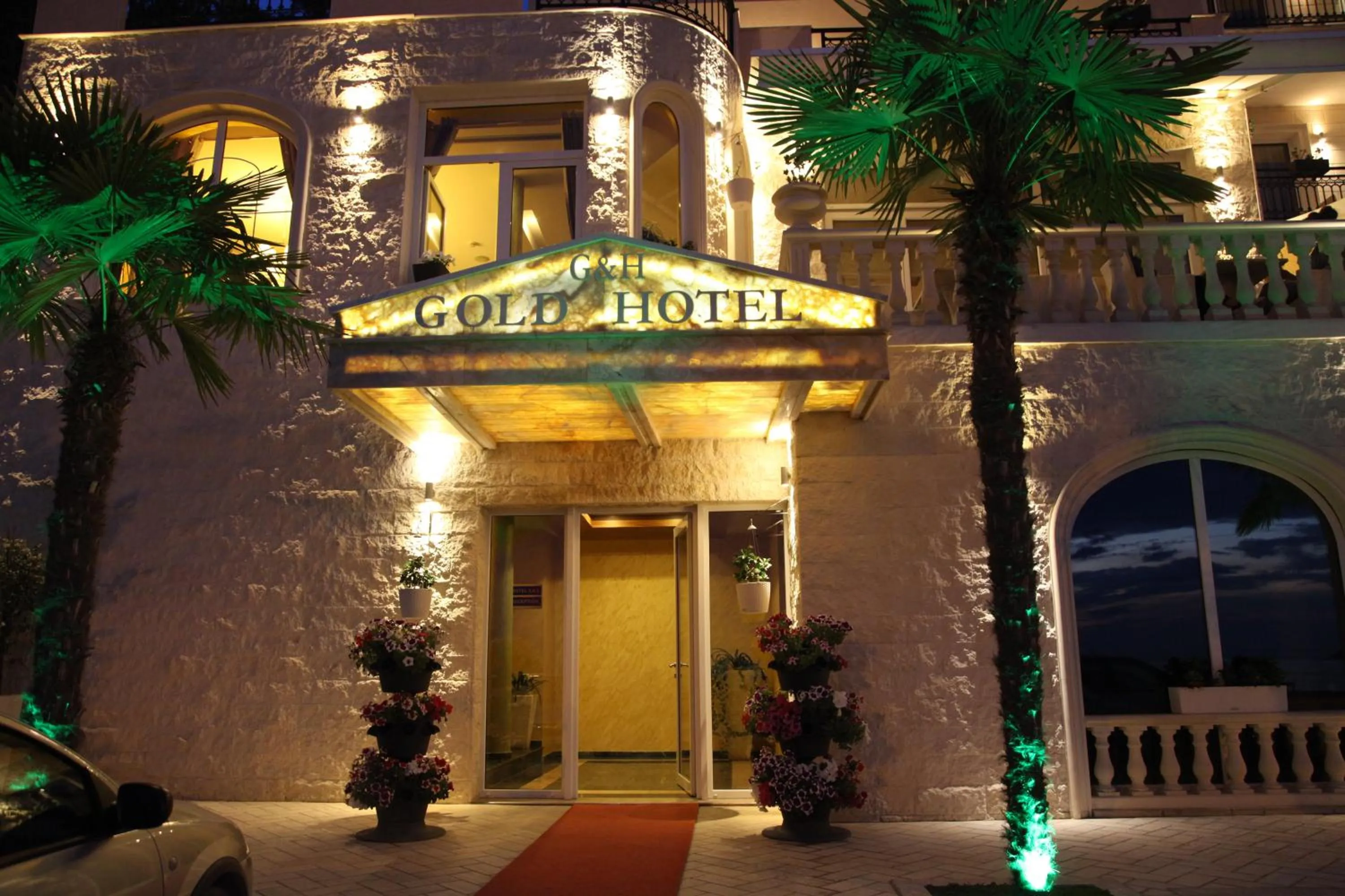 Facade/entrance in Hotel Gold