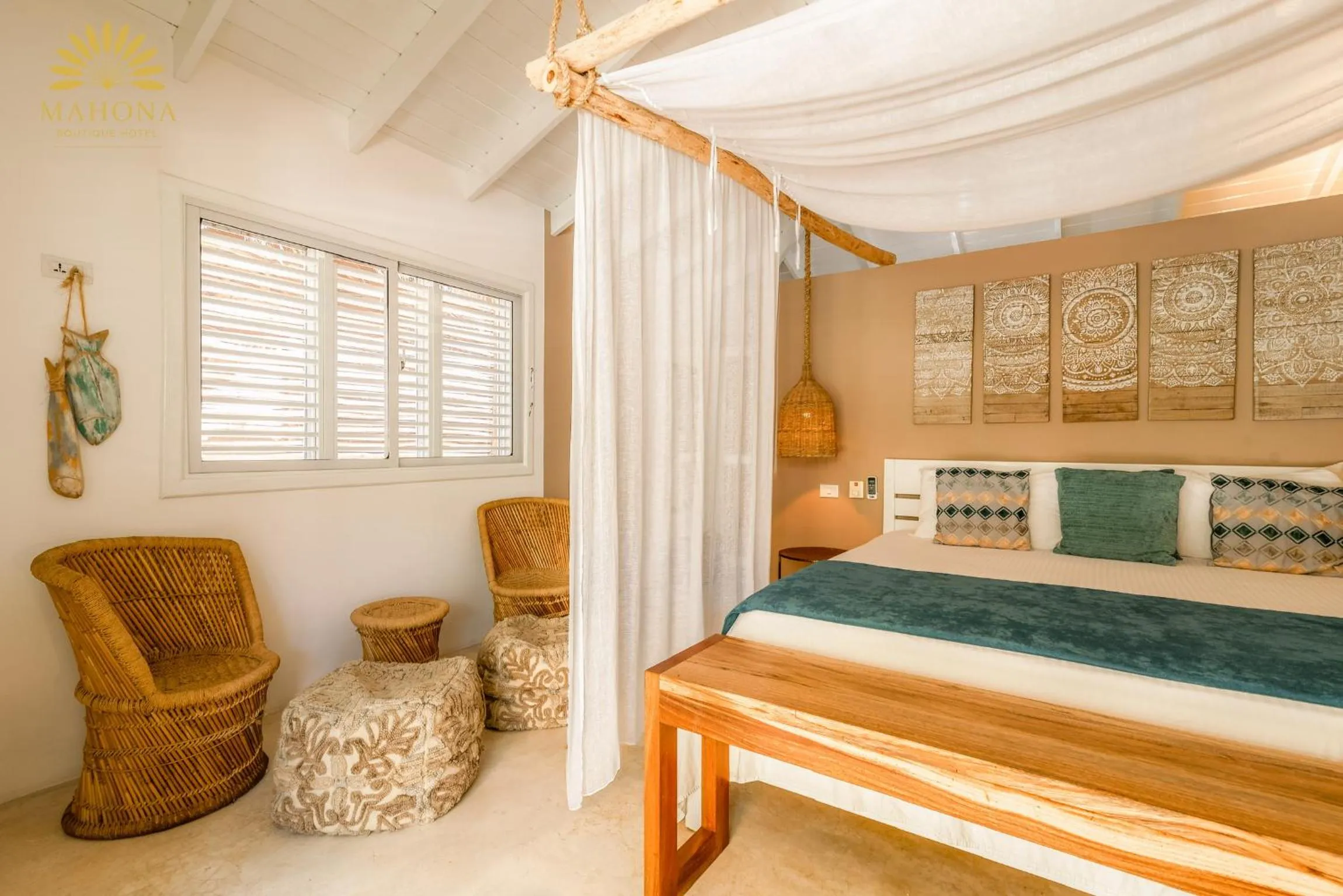 Bed in Mahona Boutique Hotel