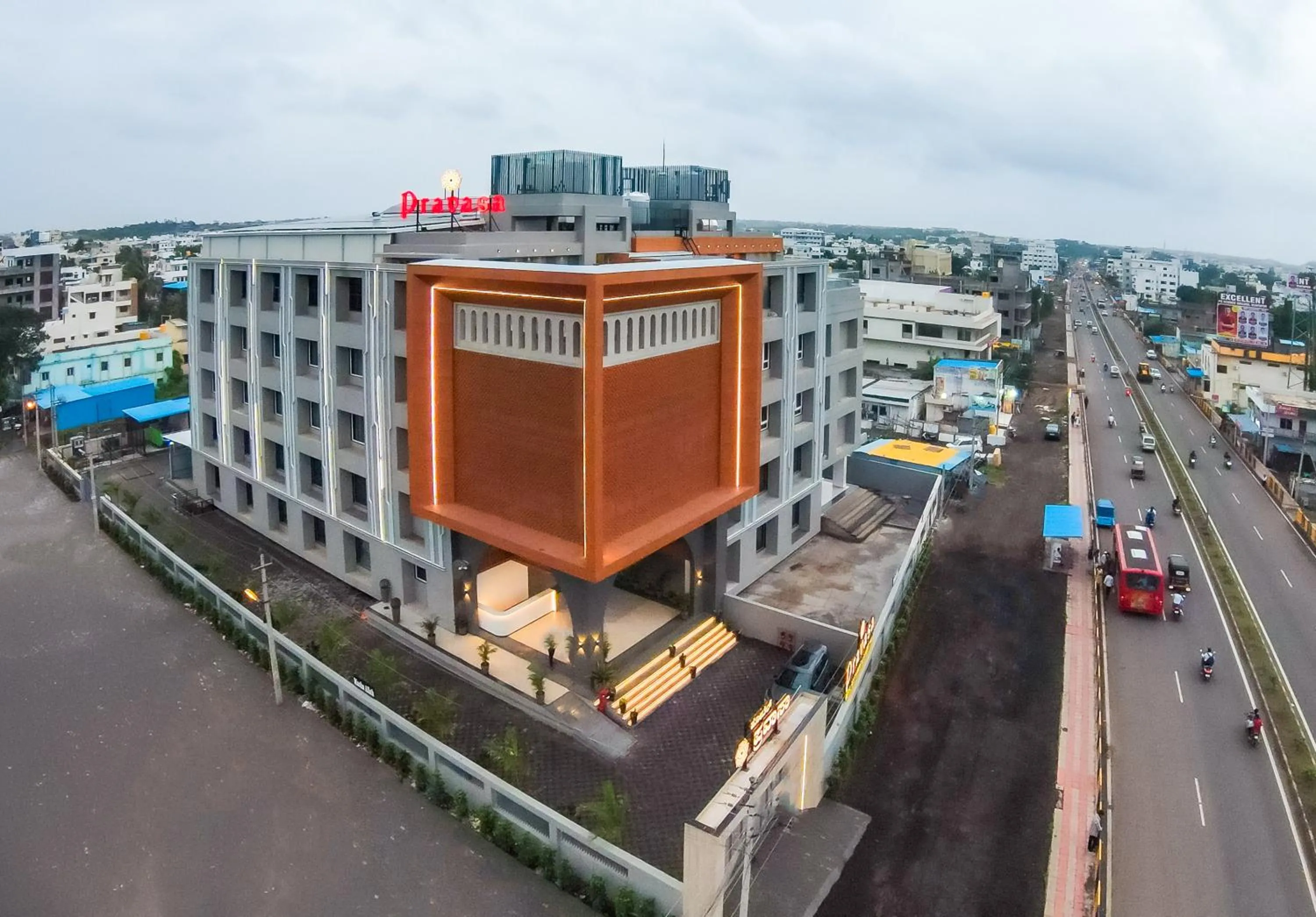Pravasa Hotel Vijayapura