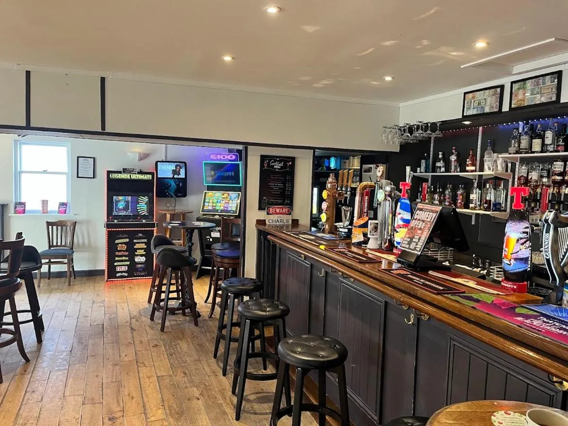 Billiard in Novar Arms Hotel