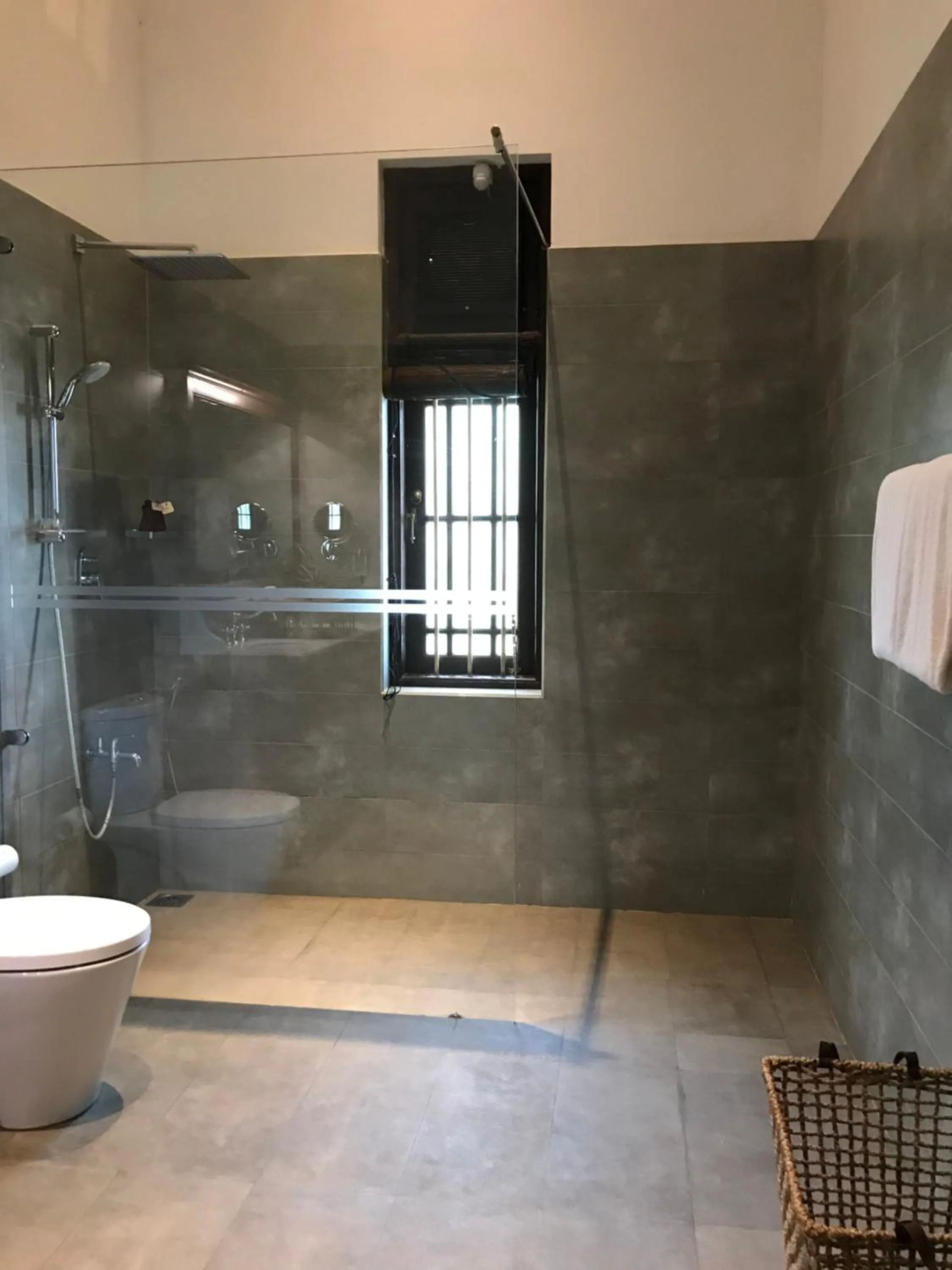 Bathroom in The Postcard Galle